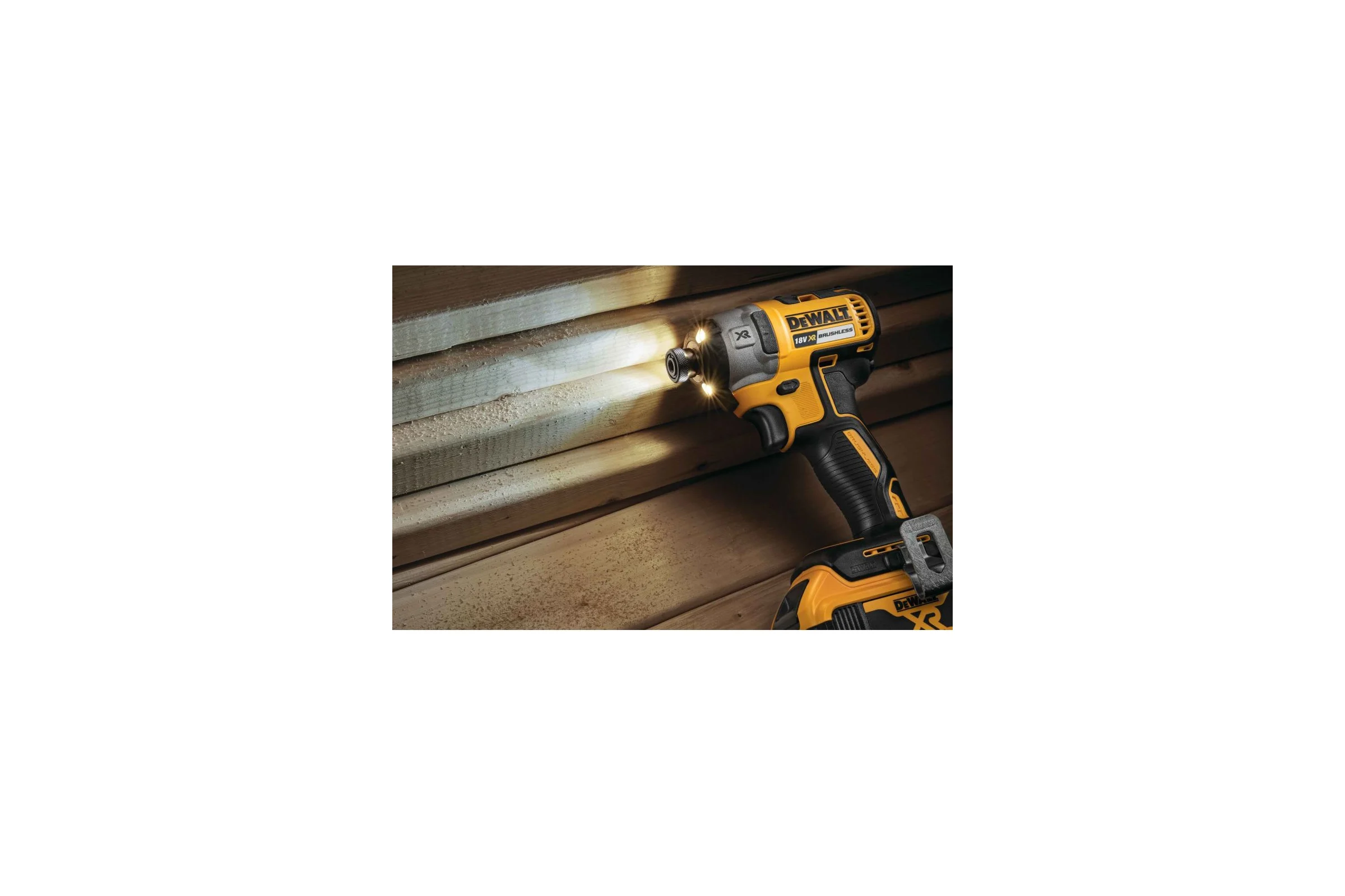 Аккумуляторный шуруповерт Dewalt DCF887M1, 18 В, 205 Нм, 3800 уд/мин, с АКБ 4 Ач и ЗУ, в кейсе TSTAK DCF887M1-QW