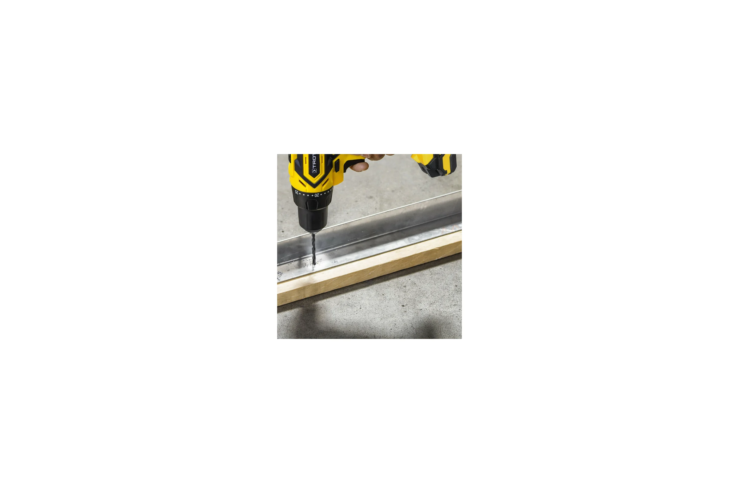 Аккумуляторная литий-ионная дрель TROTEC PSCS 11-20V 4410000302