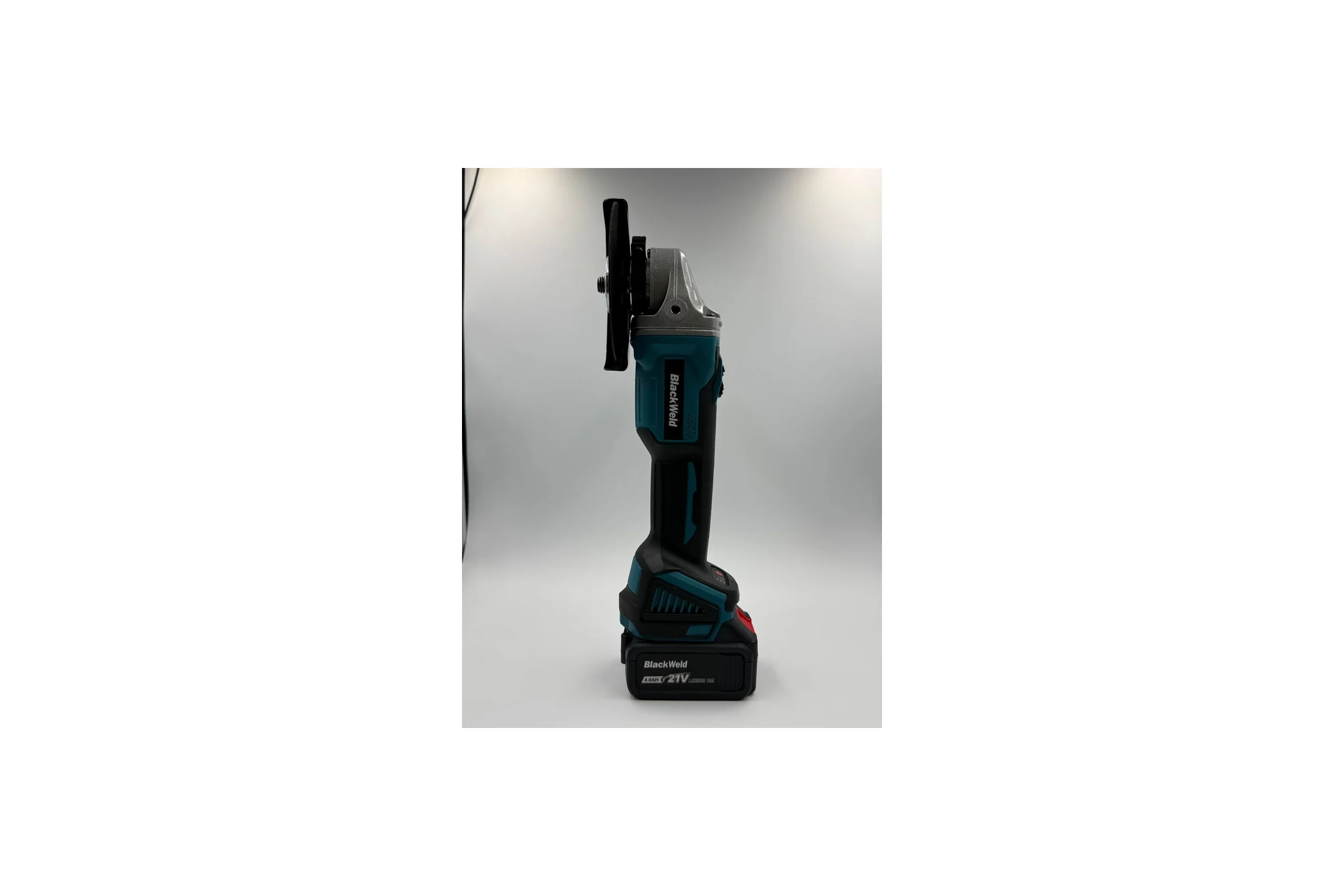 Бесщеточная углошлифовальная машина BlackWeld 125мм DC02 150166