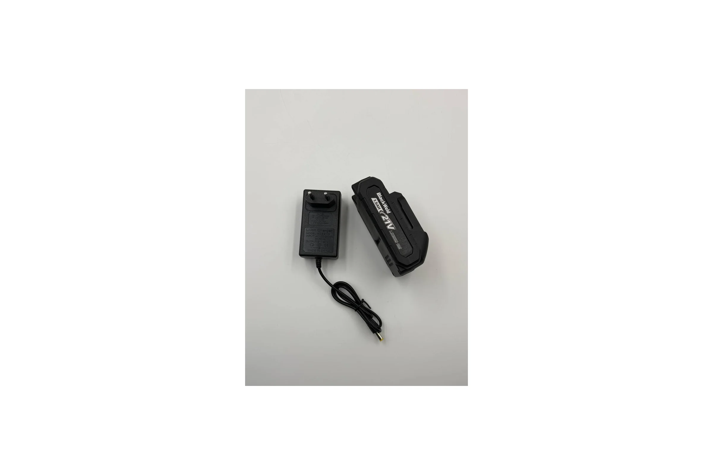 Бесщеточная аккумуляторная дрель-шуруповерт BlackWeld JZ02-10B 21V 1.5Ah 150175