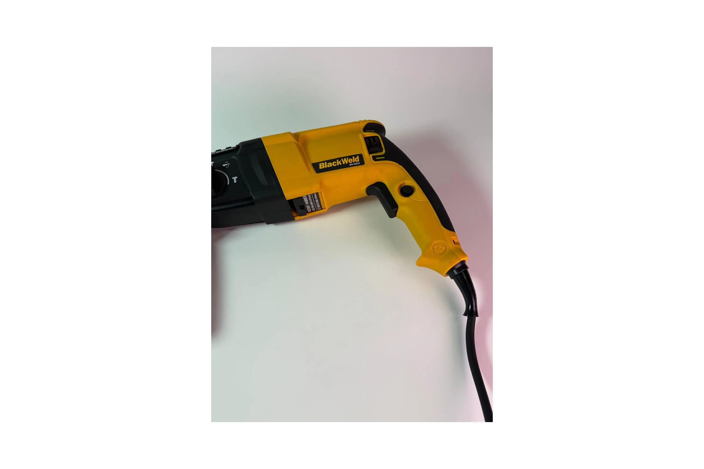 Перфоратор BlackWeld BW-2602D 26mm/1050W 150235