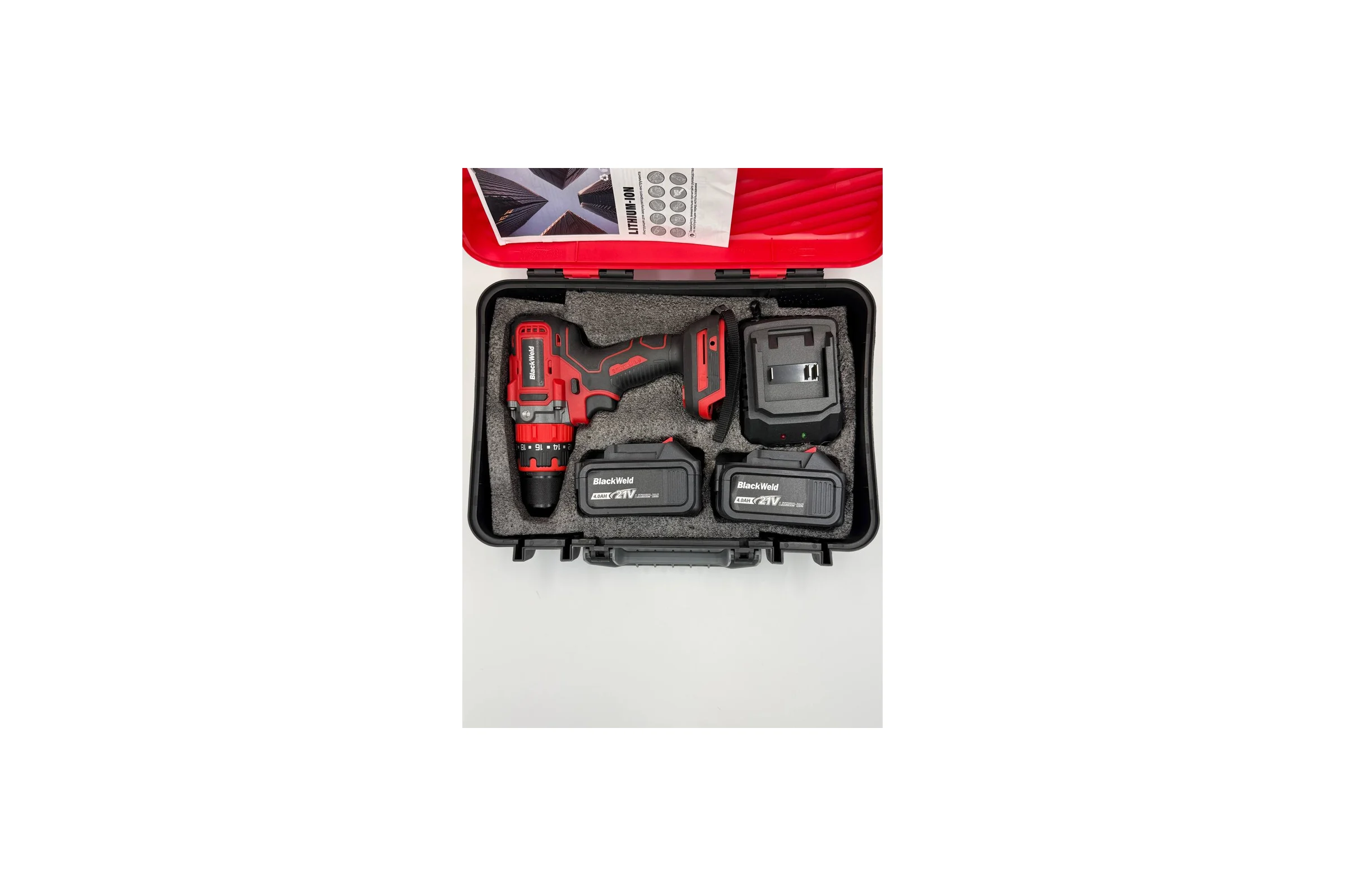 Дрель-шуруповерт BlackWeld ударная бесщеточная аккумуляторная DZ16R 4.0Ah 150158