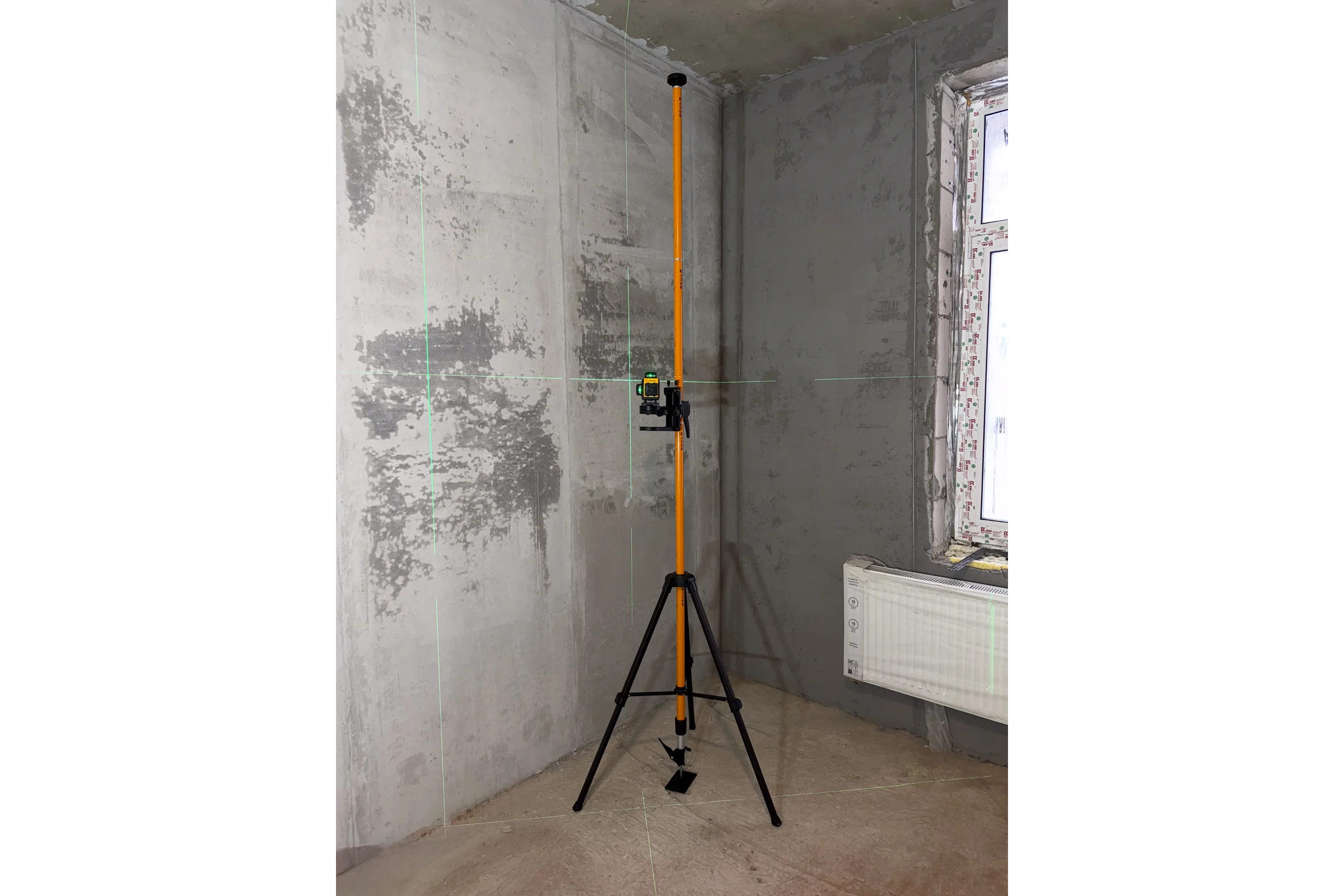 Комплект профессионального лазерного уровня INSTRUMAX LINEPRO 4D BAZA Set+многофункциональная штатив-штанга ACULA STAND 3800 MAXIMUM SET (2АКБ) IM0209_К2
