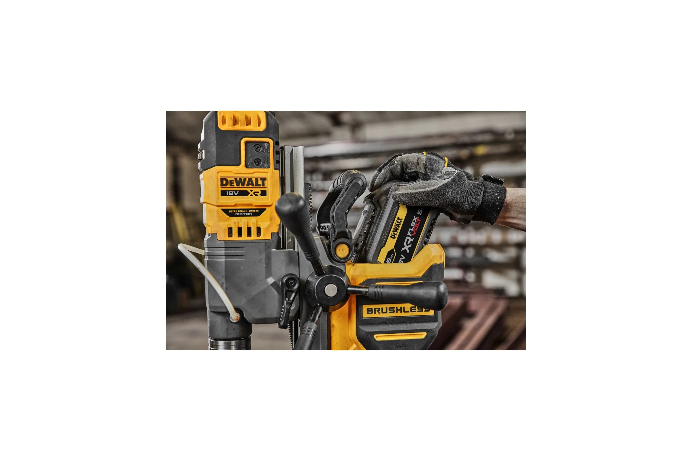 Аккумулятор DEWALT FLEXVOLT DCB547G, маслостойкий, Li-Ion, 18/54 В, 9/3 Ач DCB547G-XJ