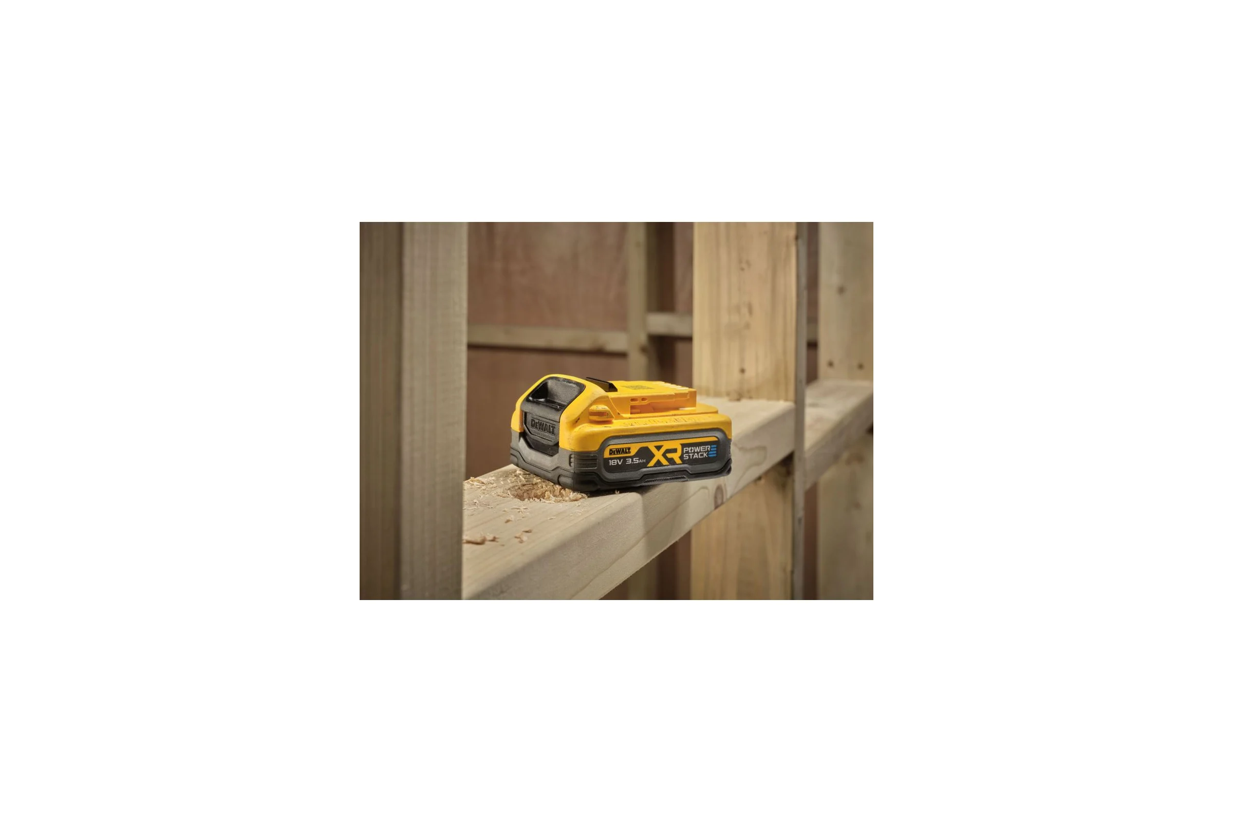 Аккумулятор DEWALT POWERSTACK, Li-Ion, 18 В, 3.5 Ач, 2 шт. DCBP318S2-XJ