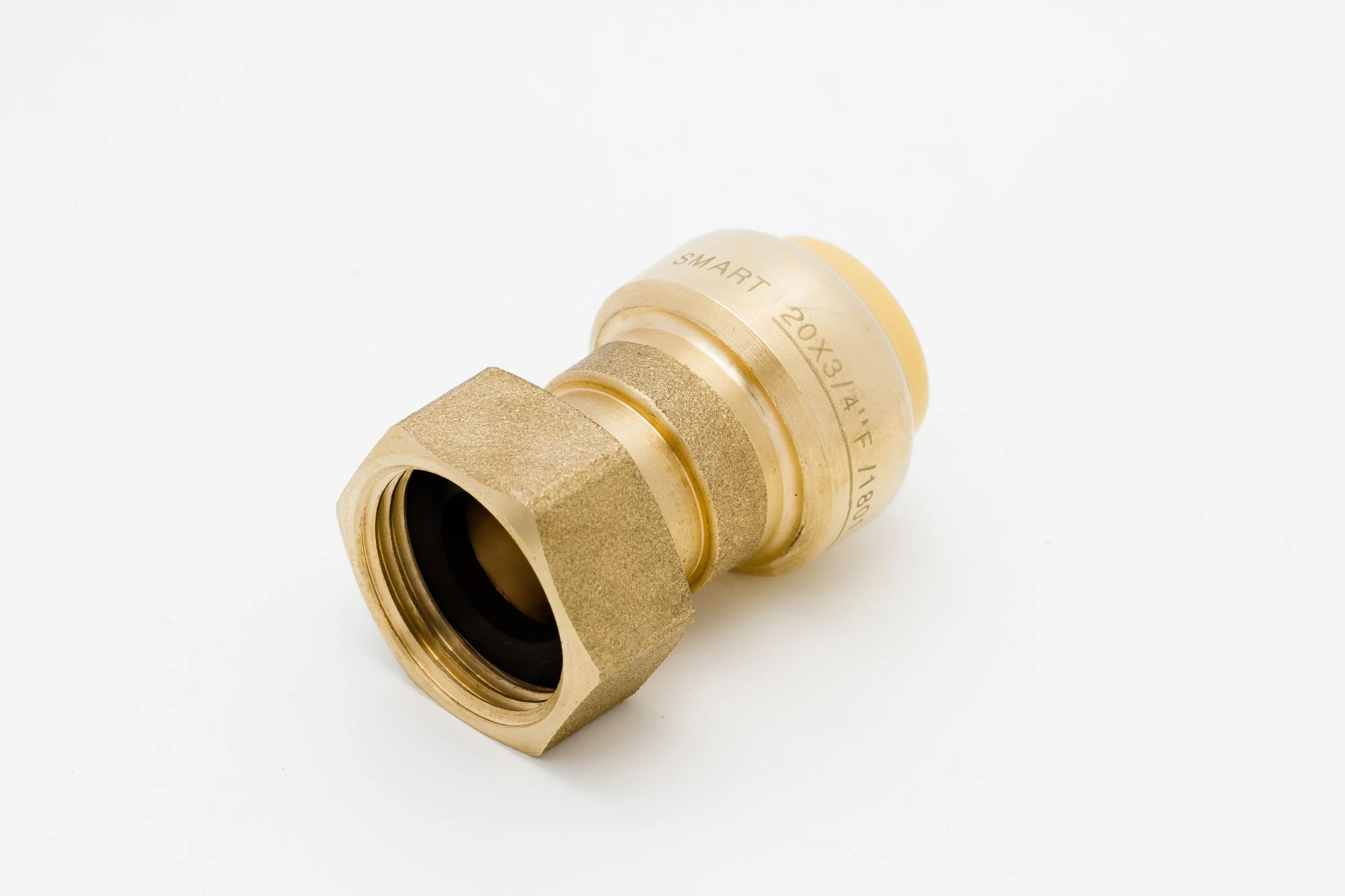 Переходник прямой труба накидная гайка SMT 16(2,2)х1/2F SMT1509SC16х1/2F