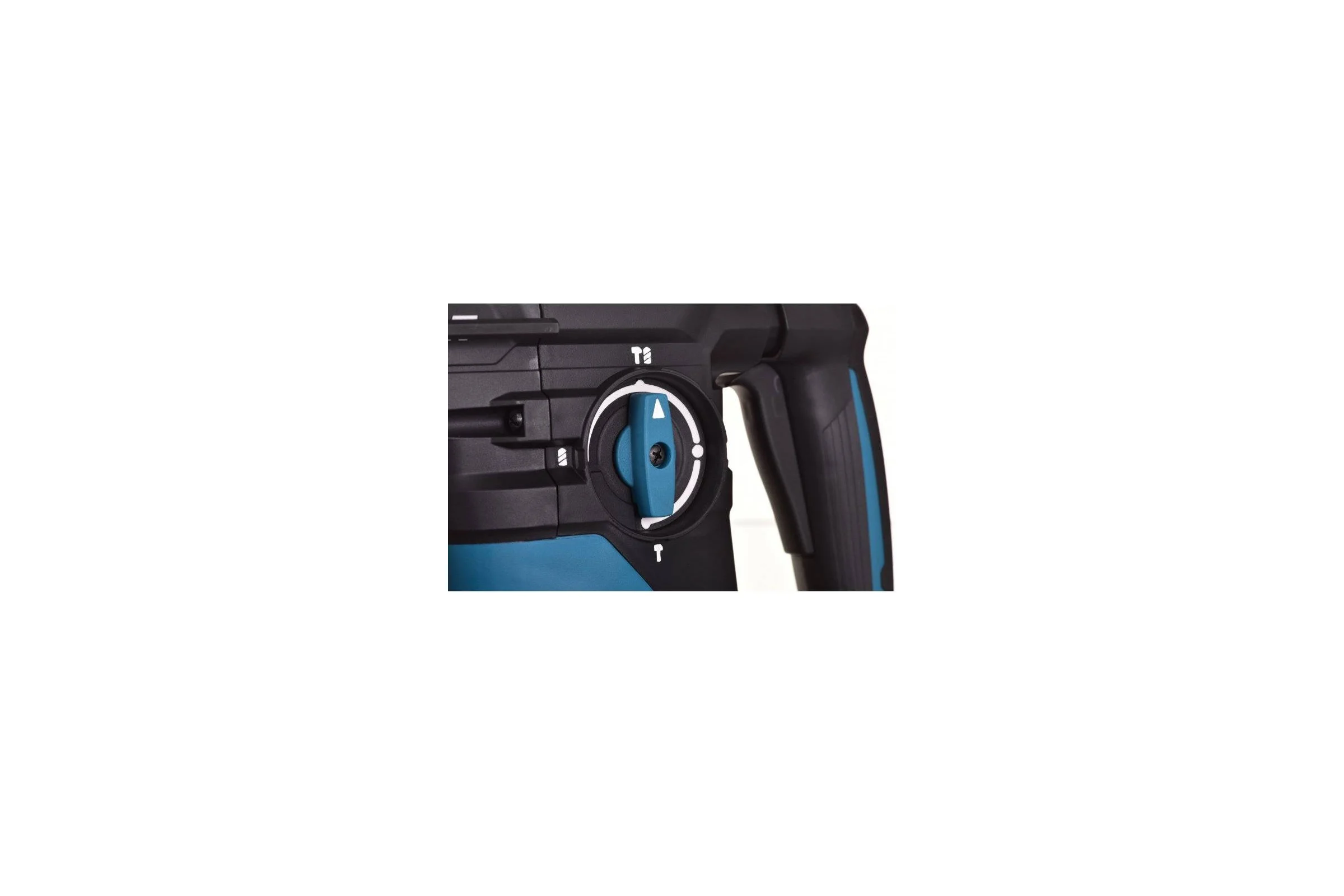 Перфоратор Makita HR3011FCJ