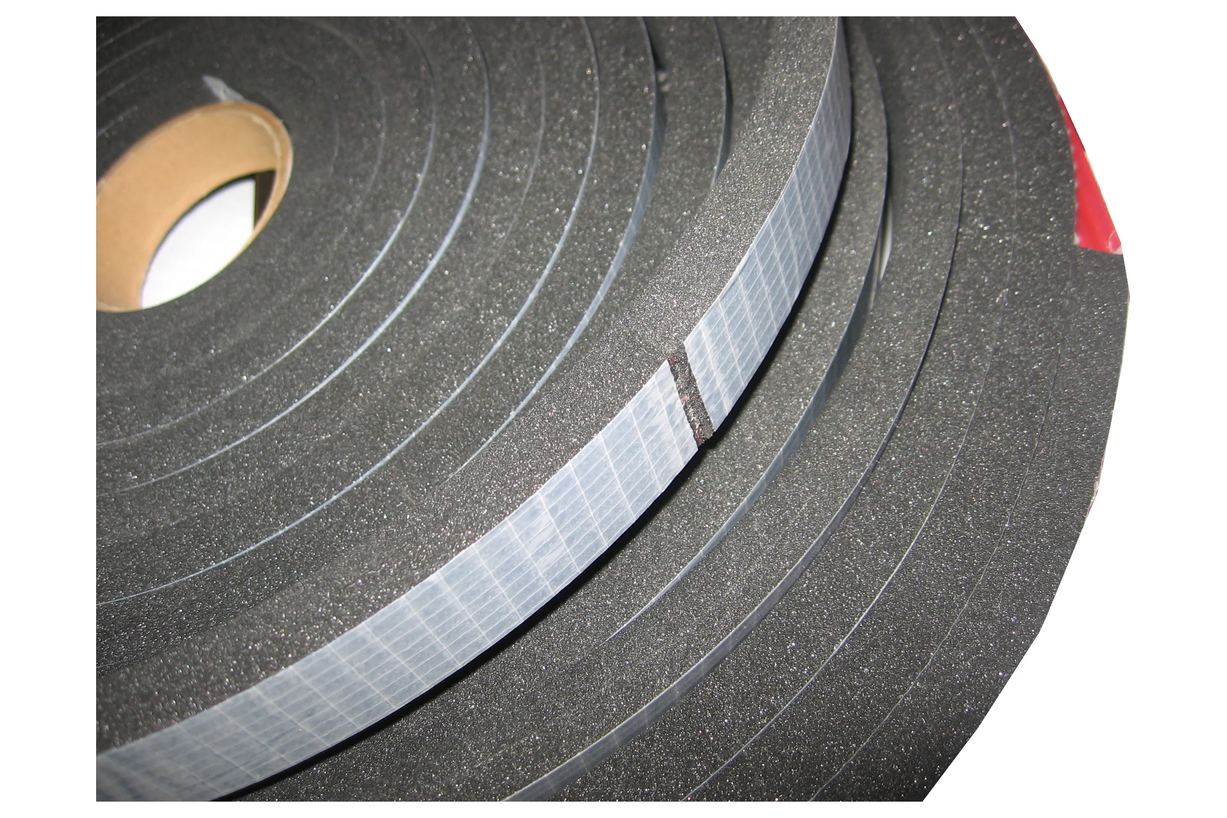 Самоклеящийся уплотнитель ТРИЗАМ (EPDM резина; 5х15 мм) 10 м УС03.05.15 TRZ0101