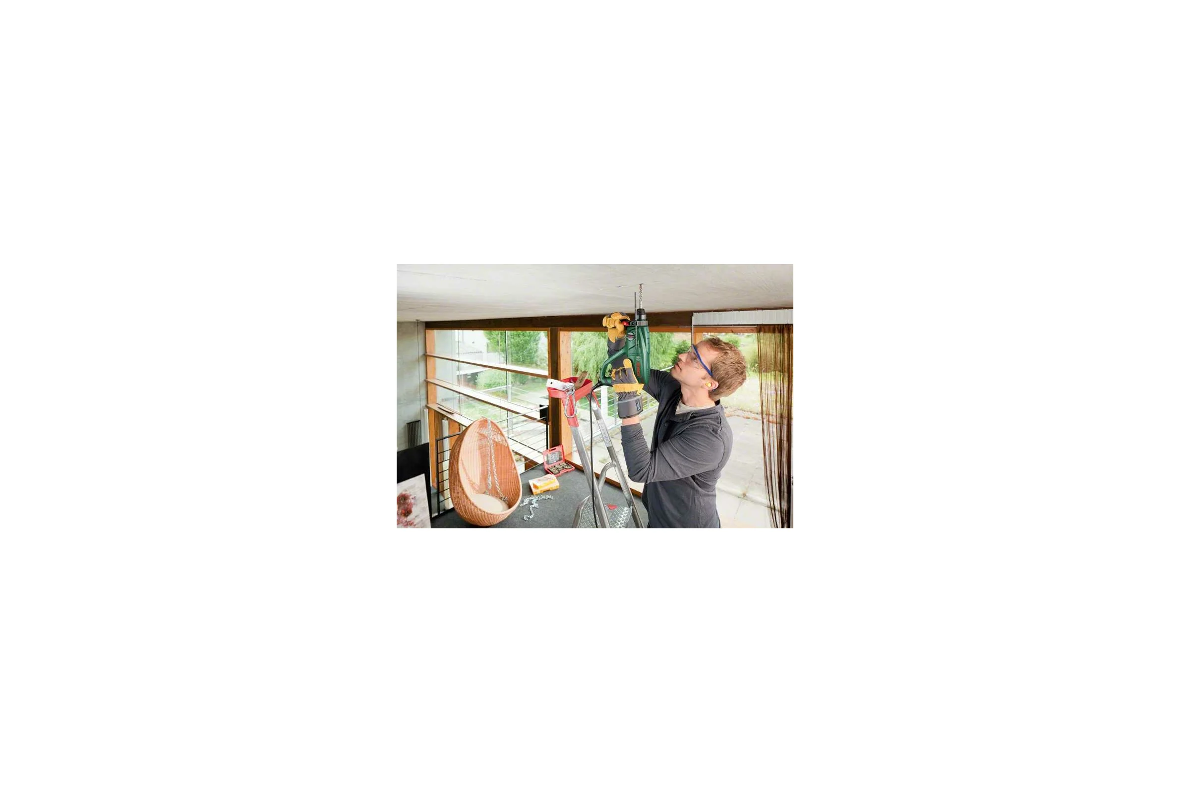 Перфоратор Bosch PBH 2100 RE 06033A9300