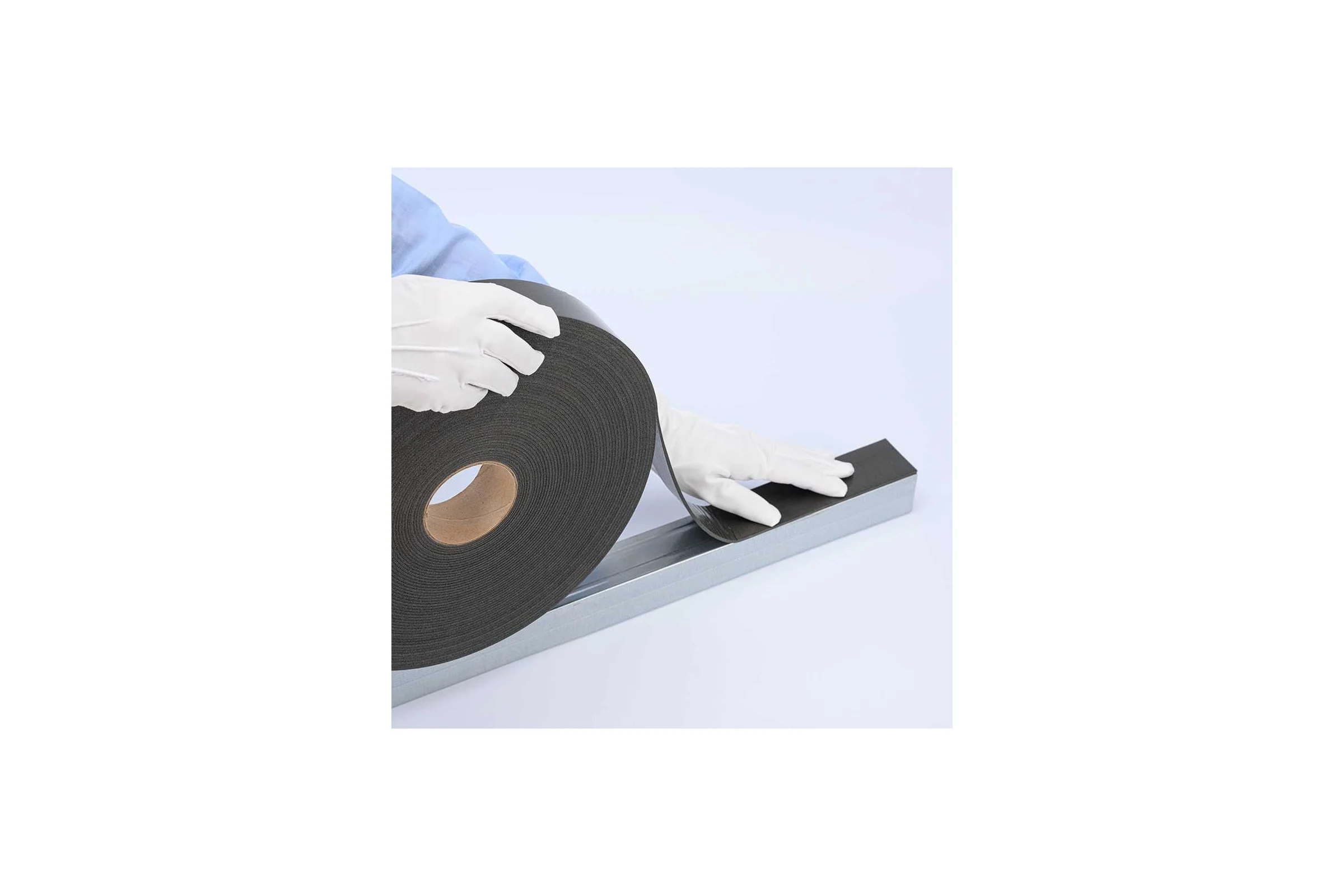 Уплотнительная лента для контробрешетки Isolontape EUROBAND 0,06x30 м 4690642024388