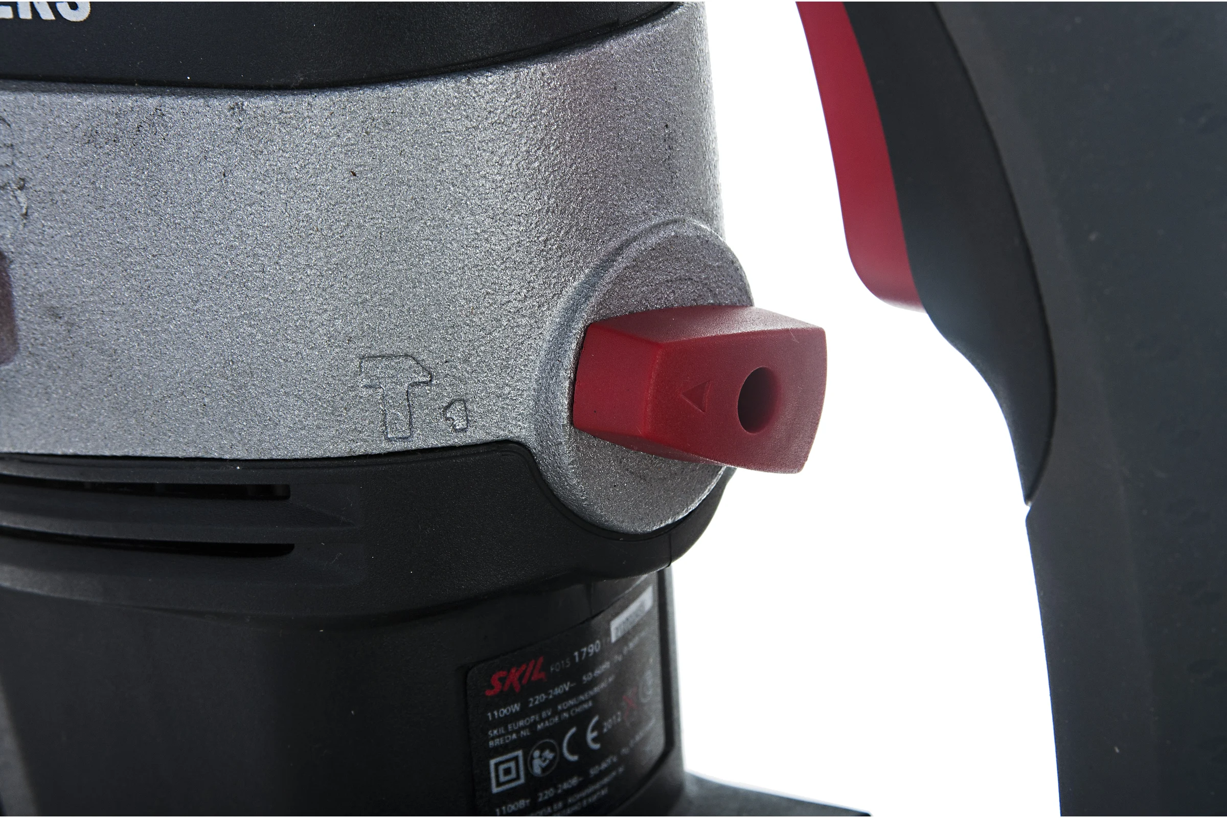 Перфоратор Skil 1790 MA