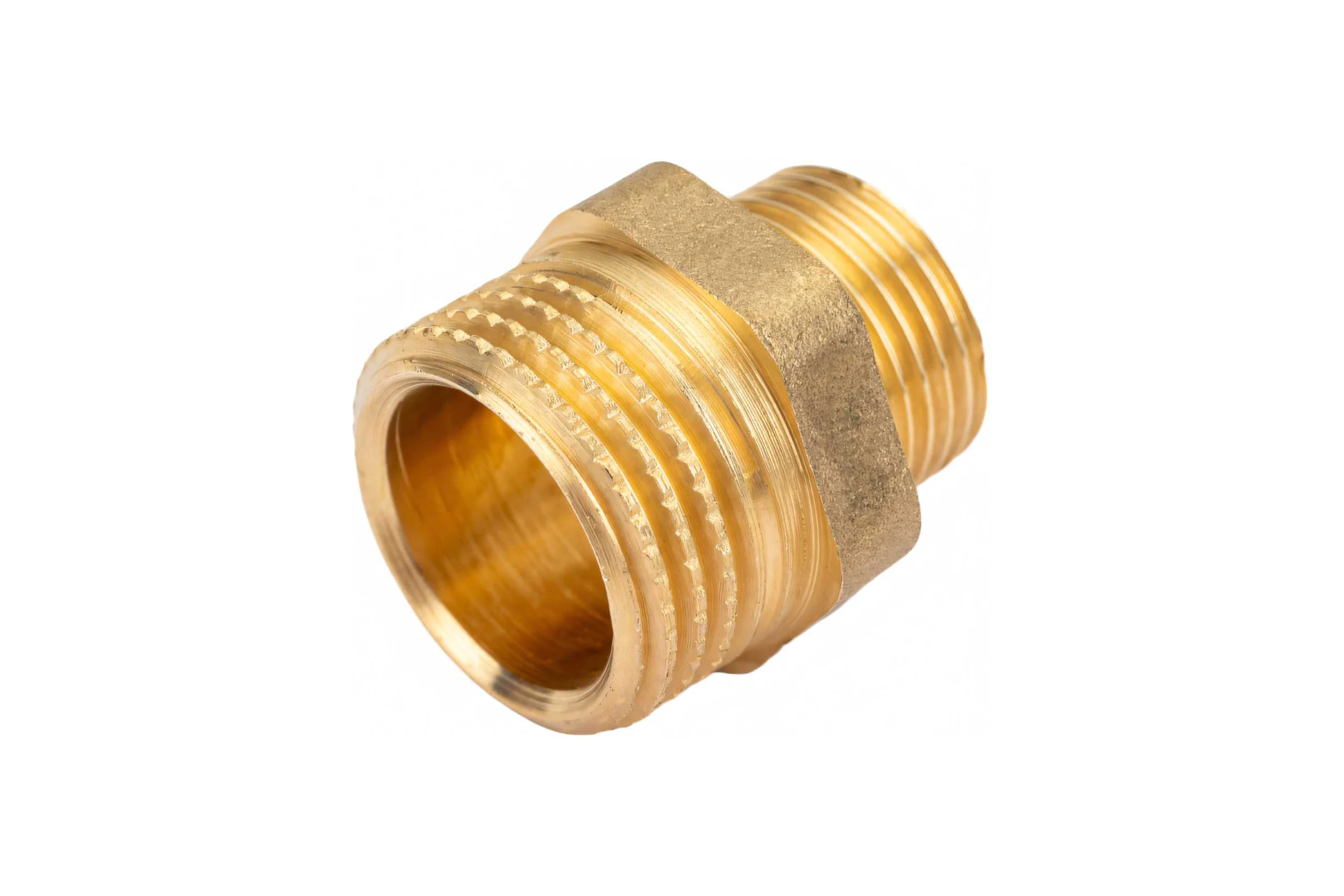 Ниппель переходной LD PRIDE DN15х10 (1/2"НР х 3/8"НР) латунь с биркой LD.65.513.15х10