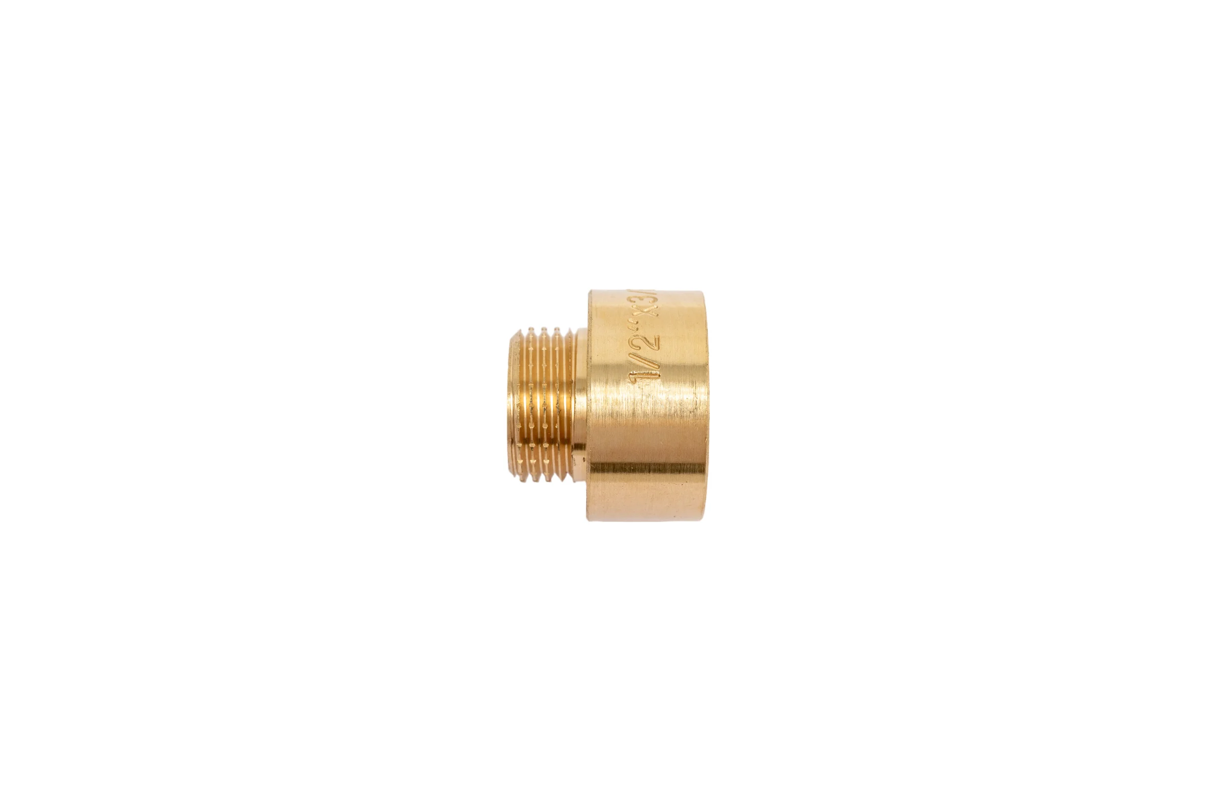 Латунный переход AV Engineering внутренняя-наружная 1/2x3/8 AVE304002