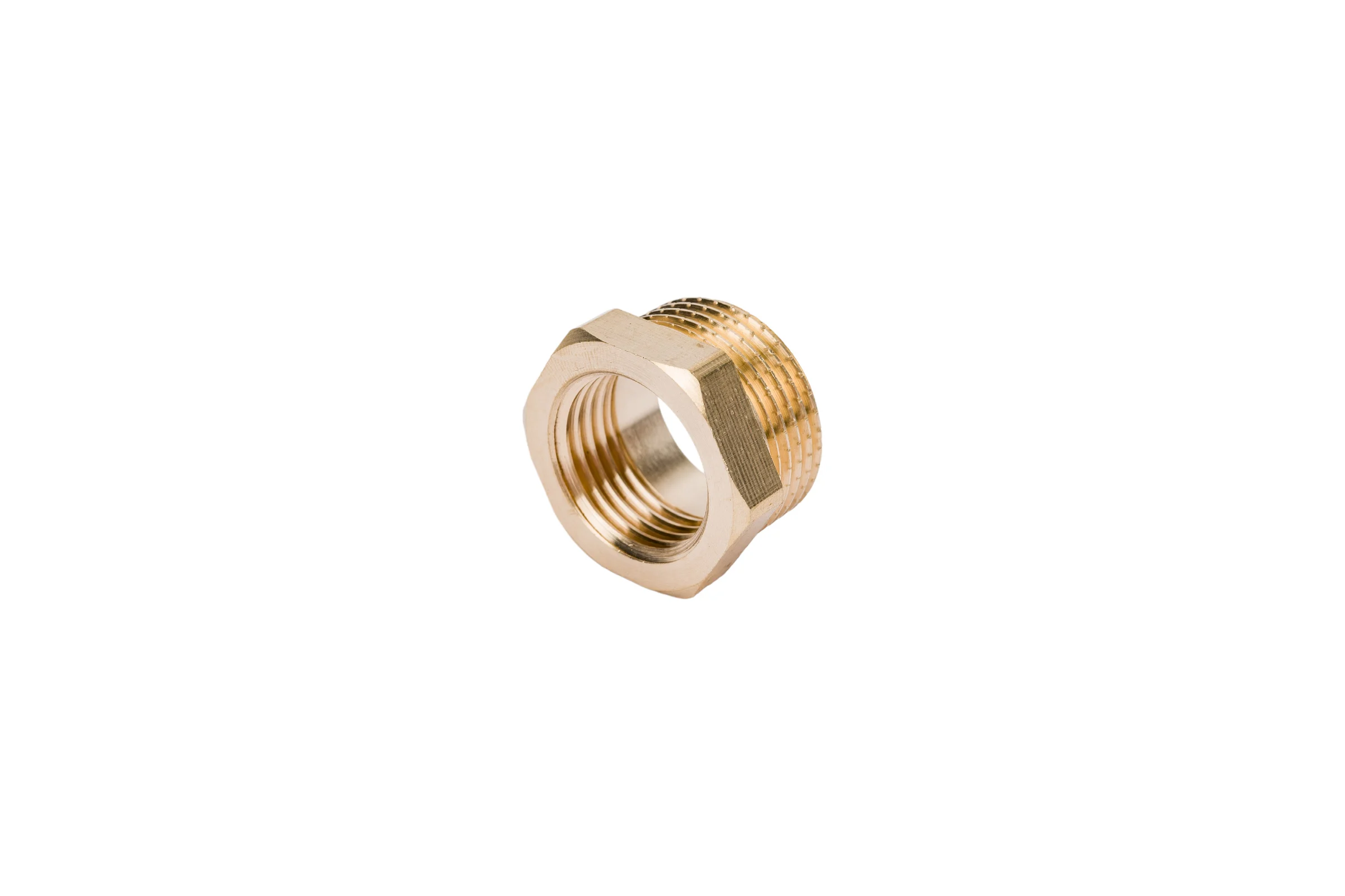 Латунный переход AV Engineering шестиугольный, наружная-внутренняя 3/4x1/2 AVE305003