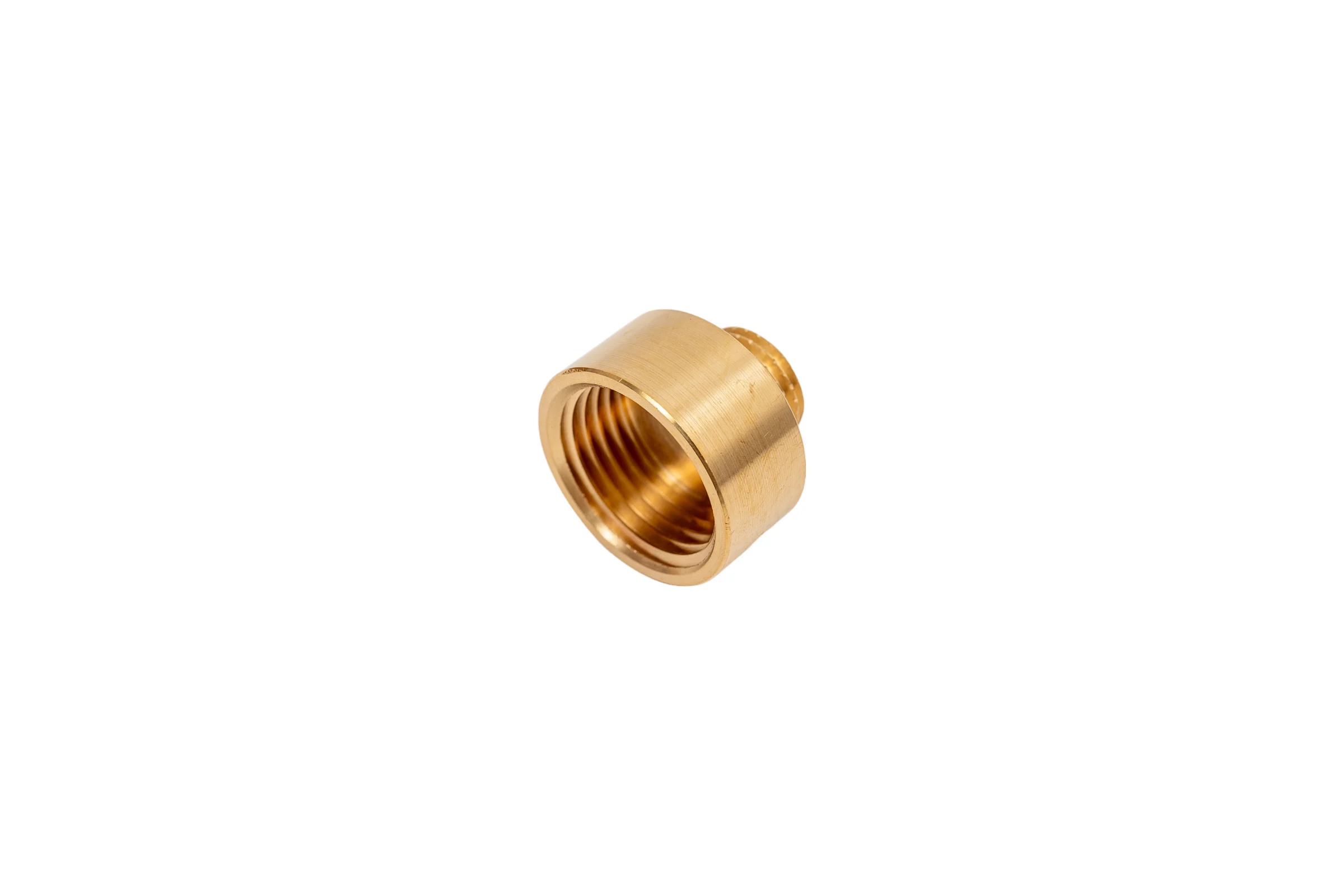 Латунный переход AV Engineering внутренняя-наружная 1/2x1/4 AVE304001