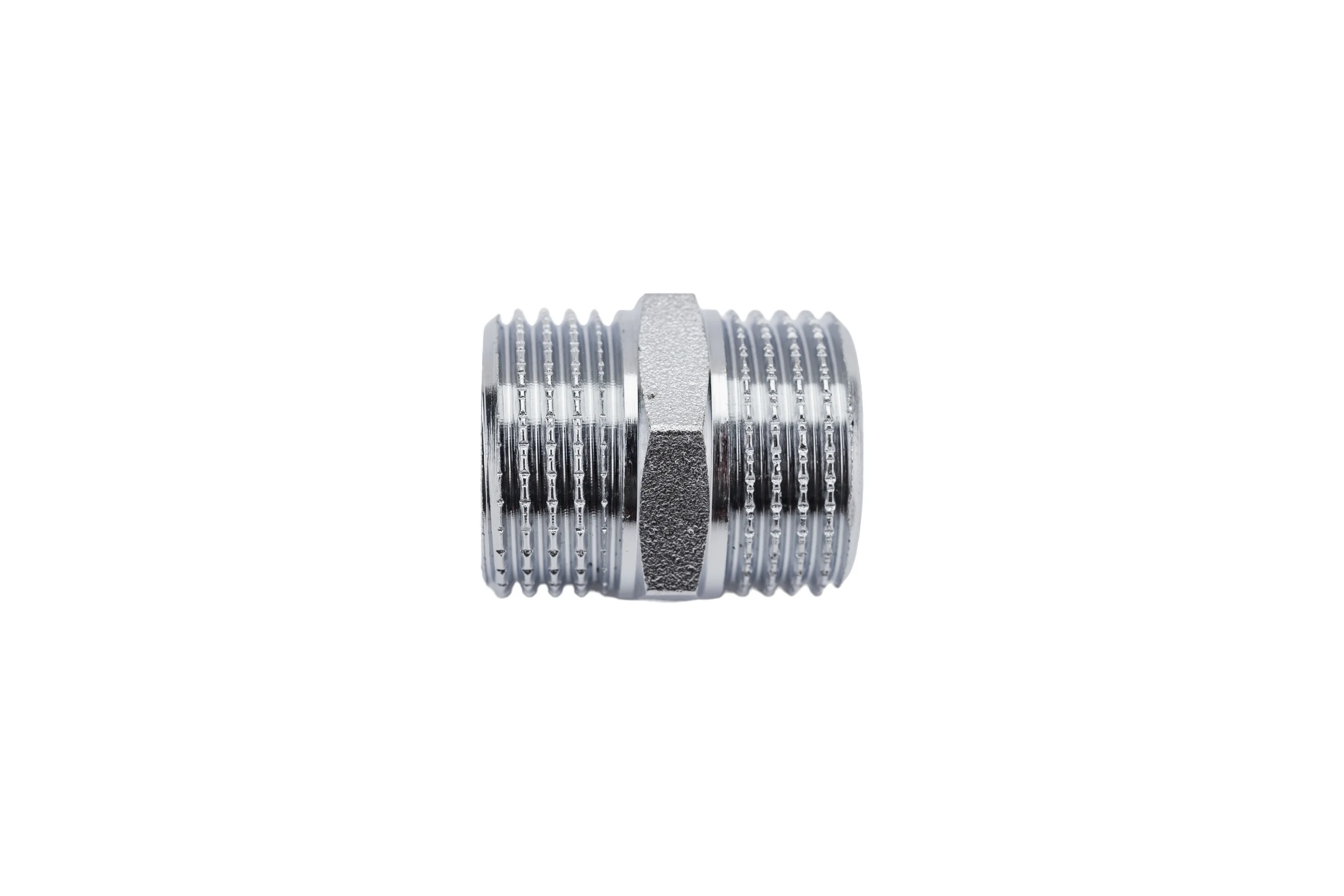 Латунный ниппель AV Engineering наружная-наружная 1/2 хром AVE303004