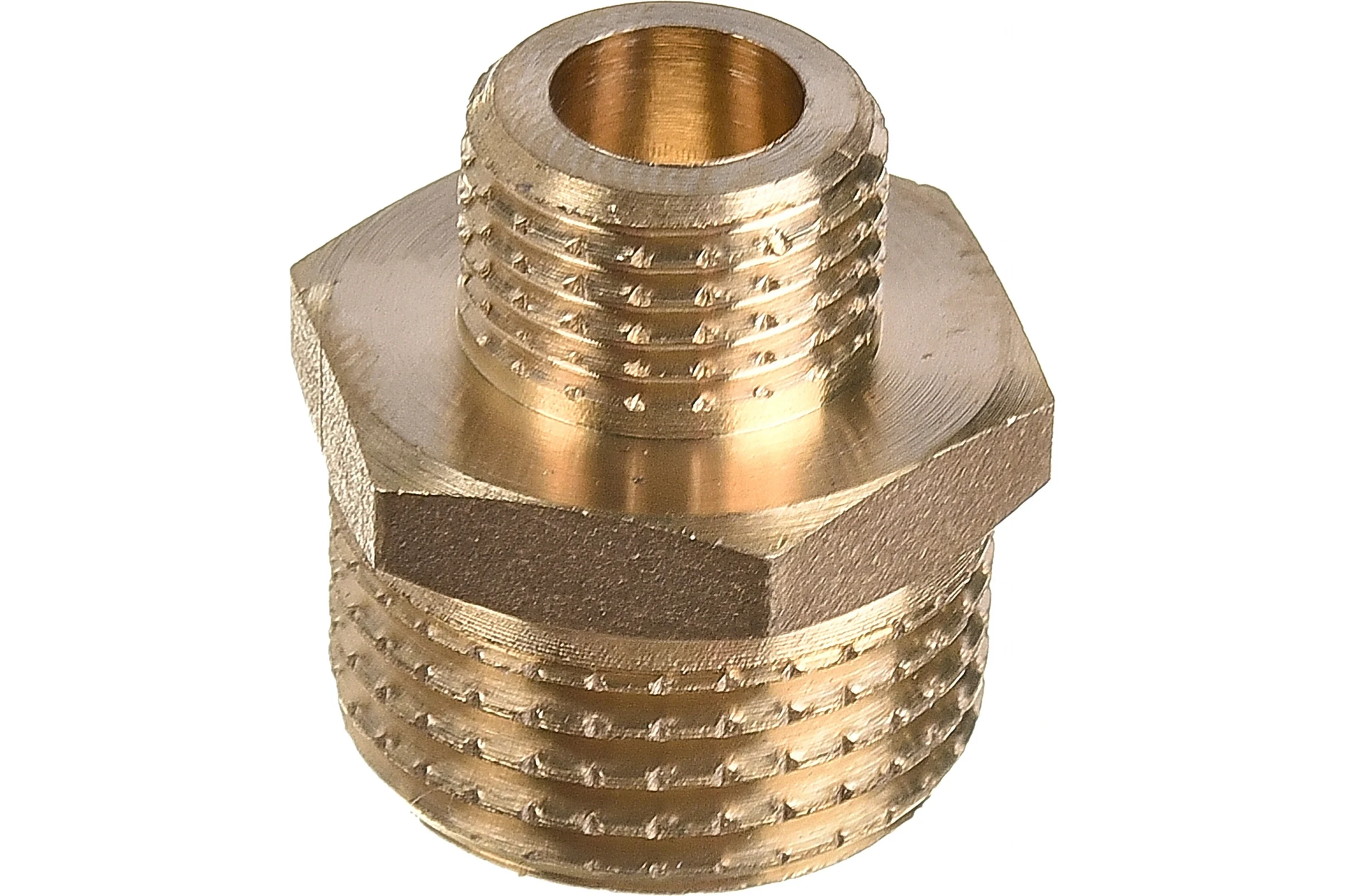 Латунный ниппель AV Engineering редукционный наружная-наружная 1/2x1/4 AVE303007