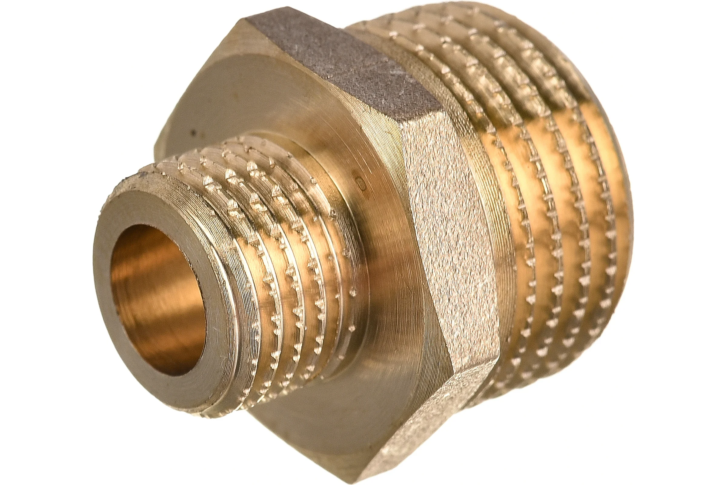 Латунный ниппель AV Engineering редукционный наружная-наружная 1/2x1/4 AVE303007