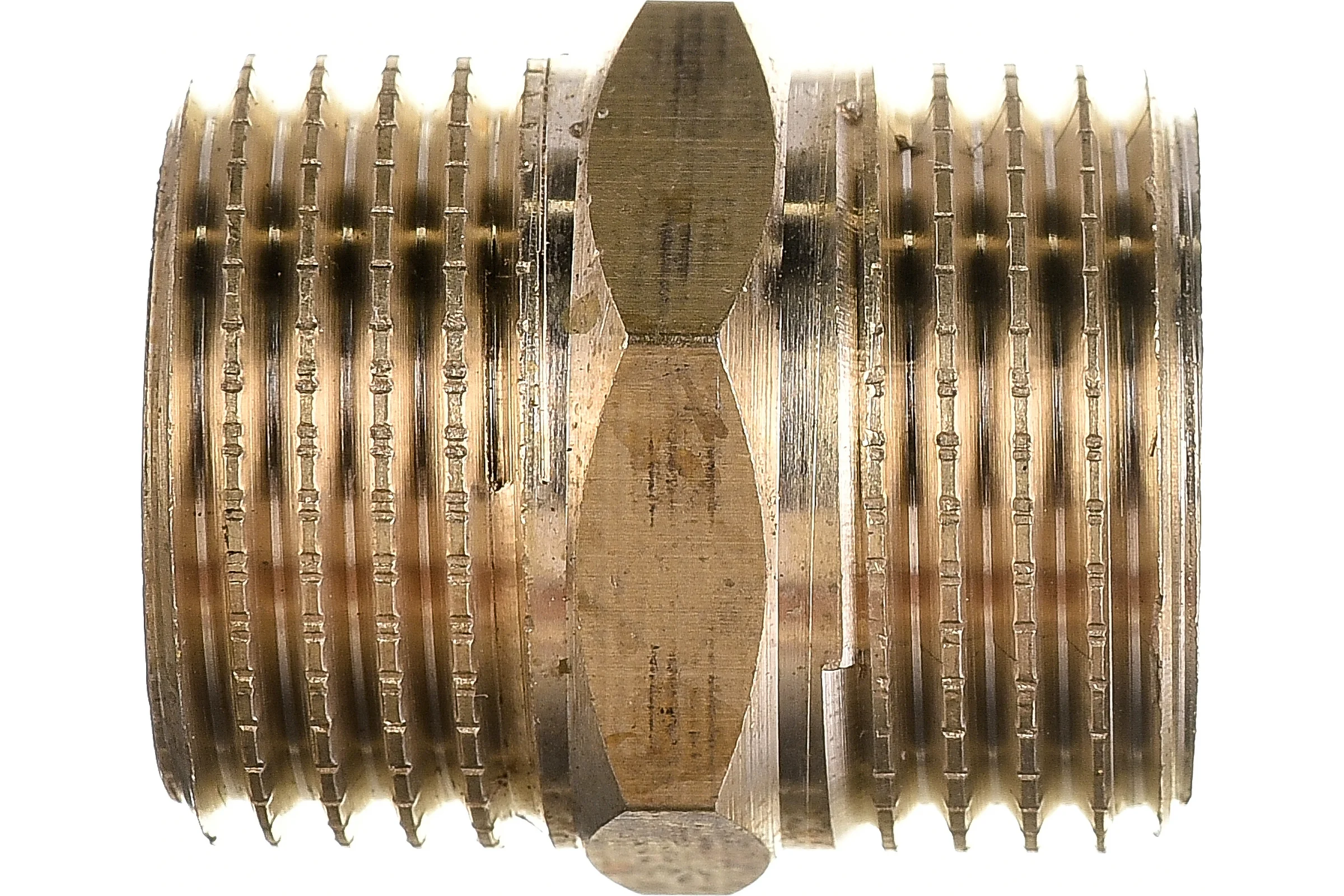 Латунный ниппель AV Engineering наружная-наружная 1/2 AVE303001