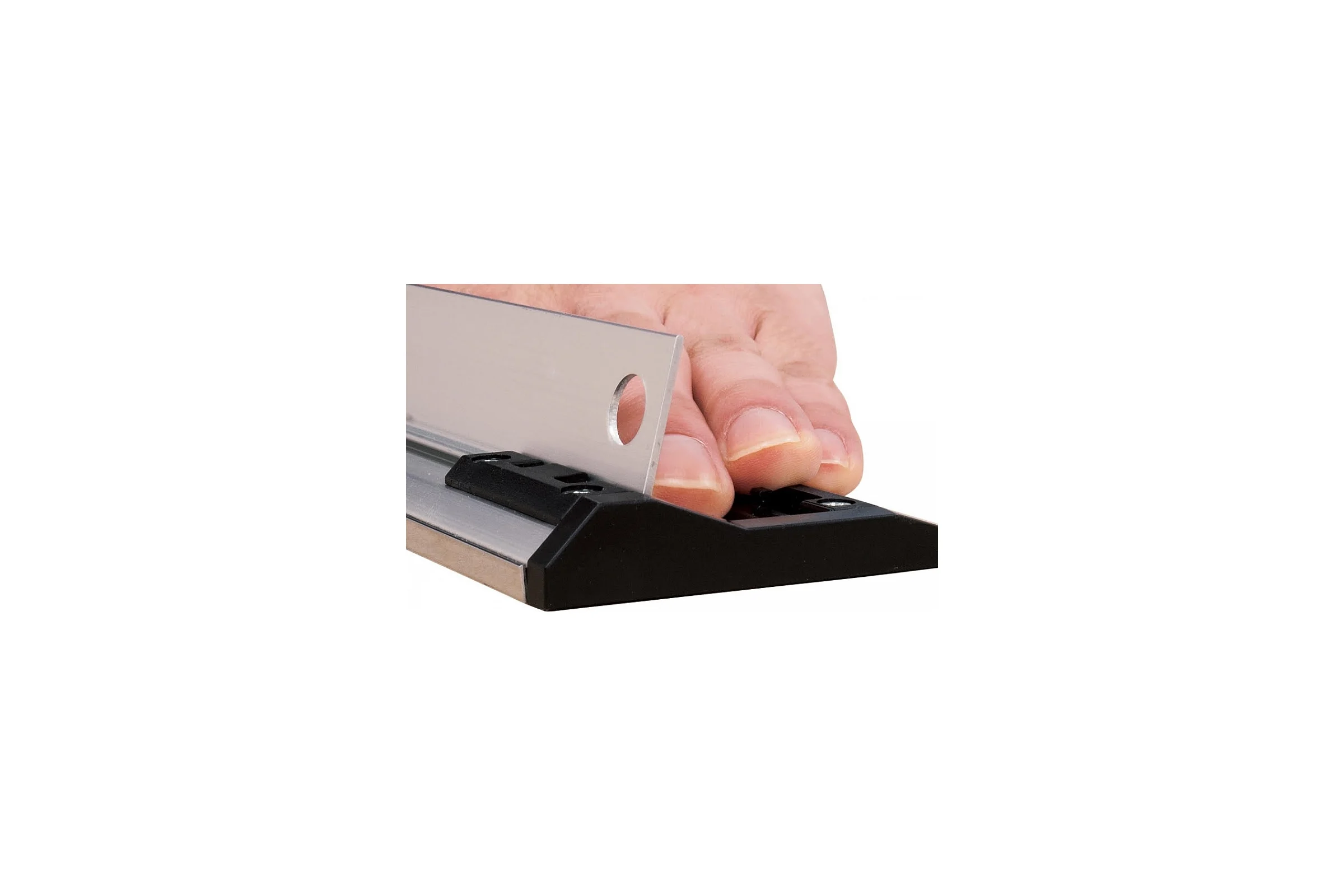 Алюминиевая линейка для резки Shinwa PROTECT 1 м 65066