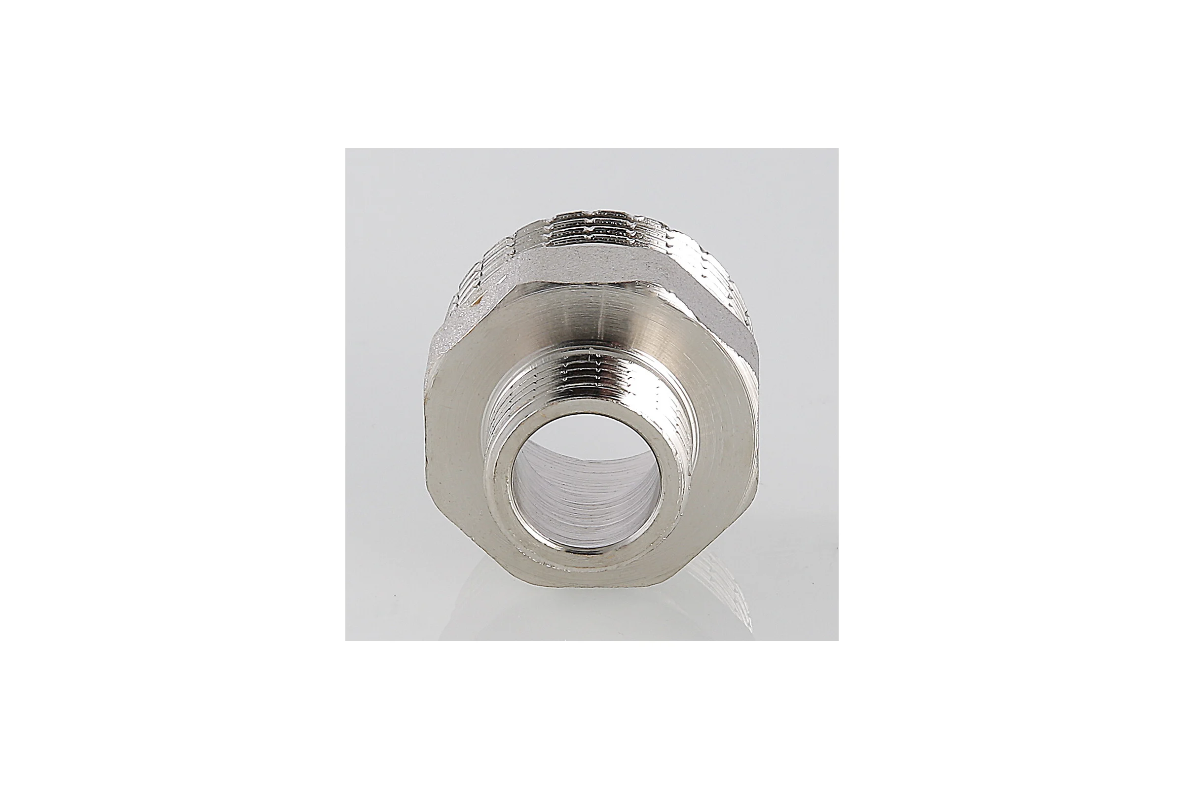 Ниппель переходной VT580 (1 1/2"х3/4") для трубопровода VALTEC 00000607
