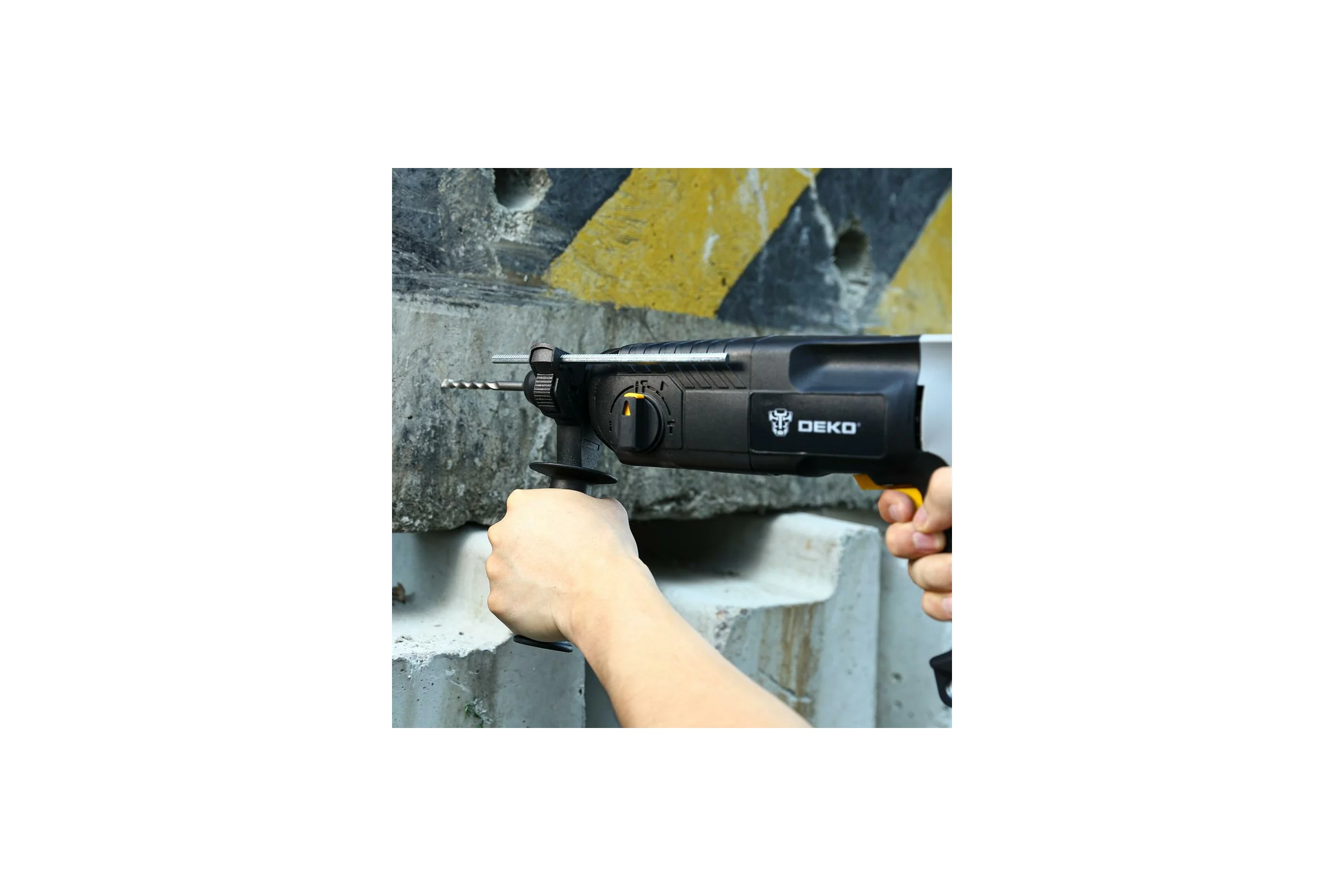 Сетевой перфоратор DEKO DKH850W 850 Вт, 3 Дж, в кейсе 063-4256