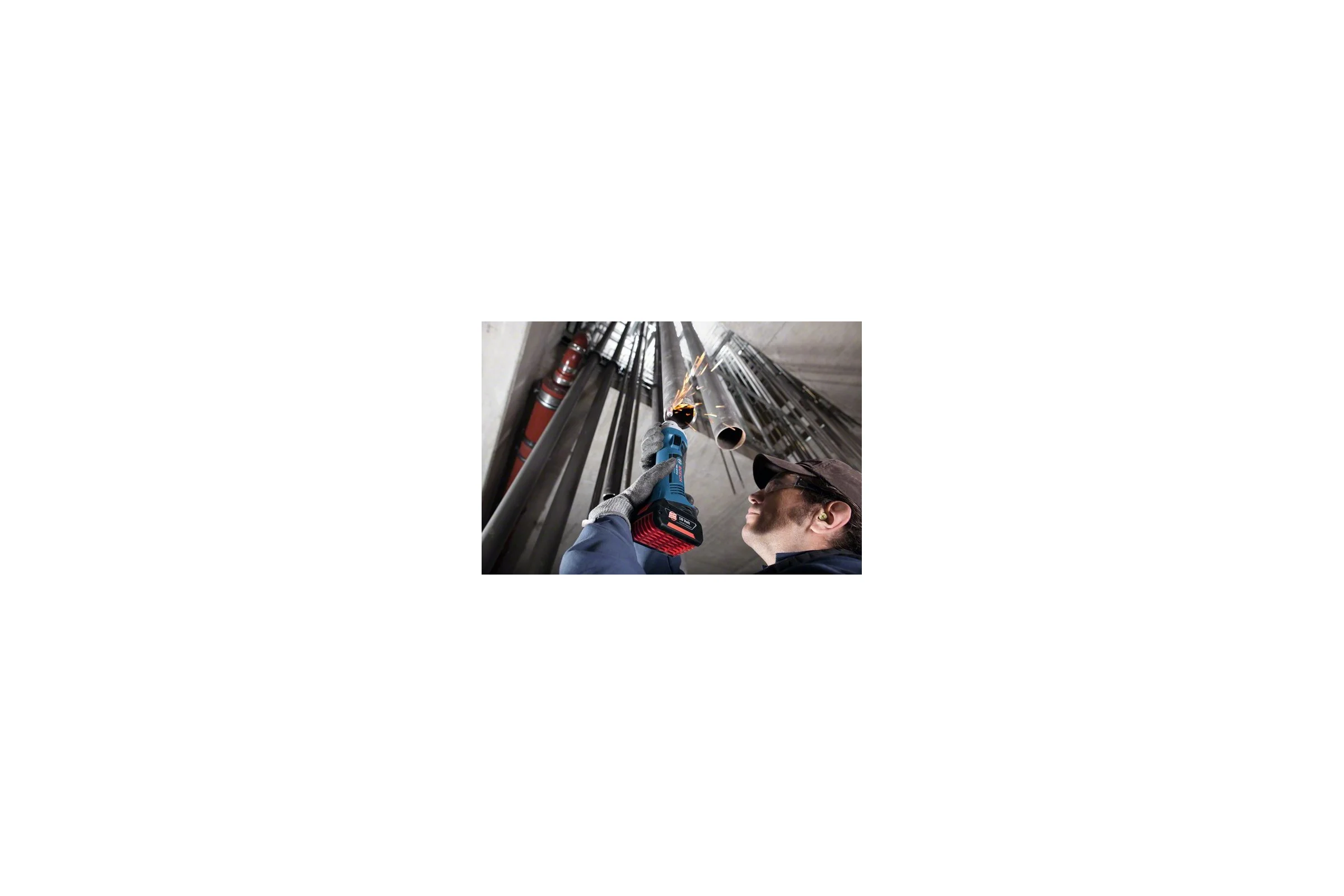 Аккумуляторная прямая шлифмашина Bosch GGS 18 V-LI 0.601.9B5.300
