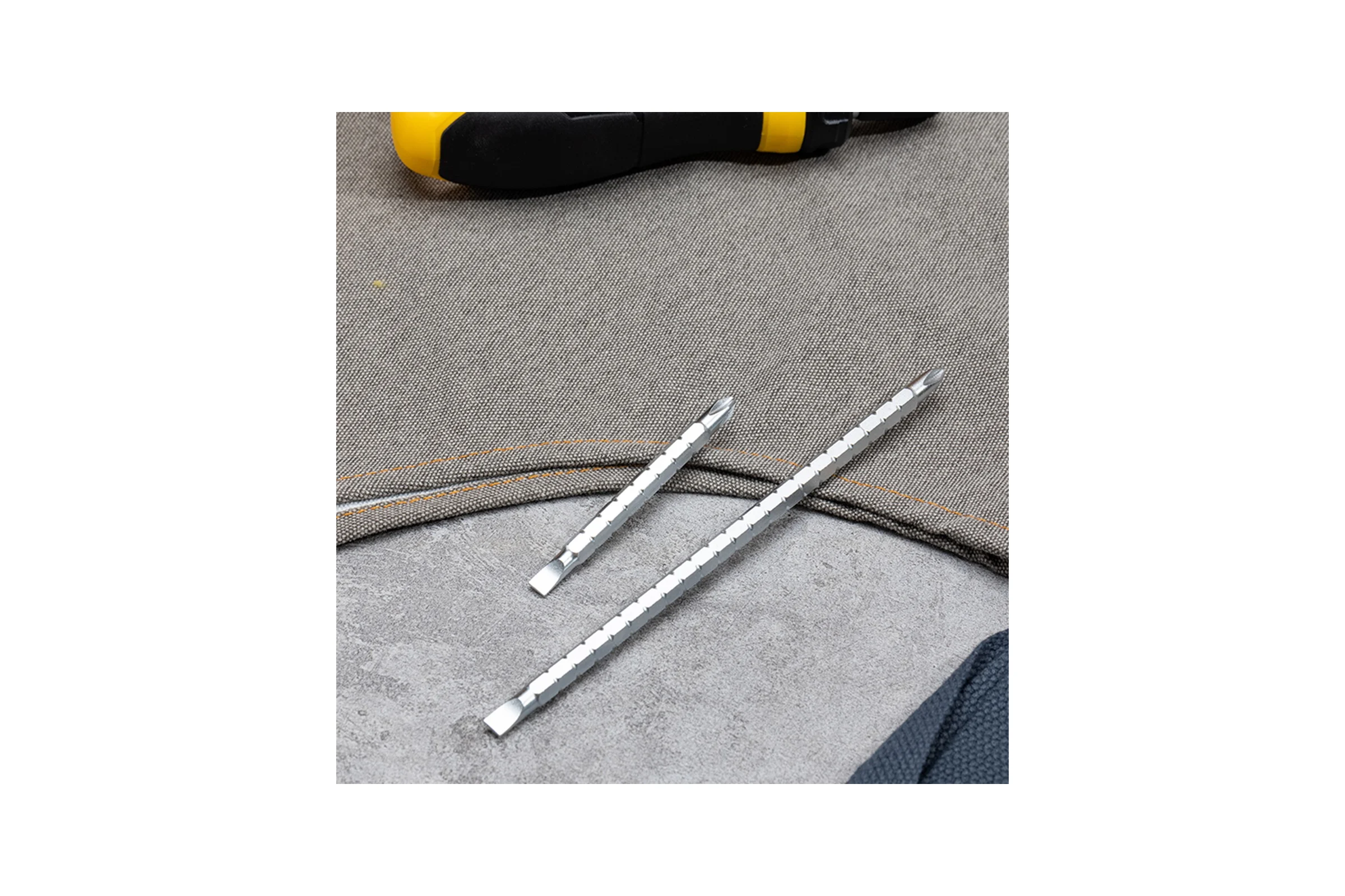Двухсторонняя отвертка DELI DL626011 с трещоткой, PH2+SL6 180 мм 98383