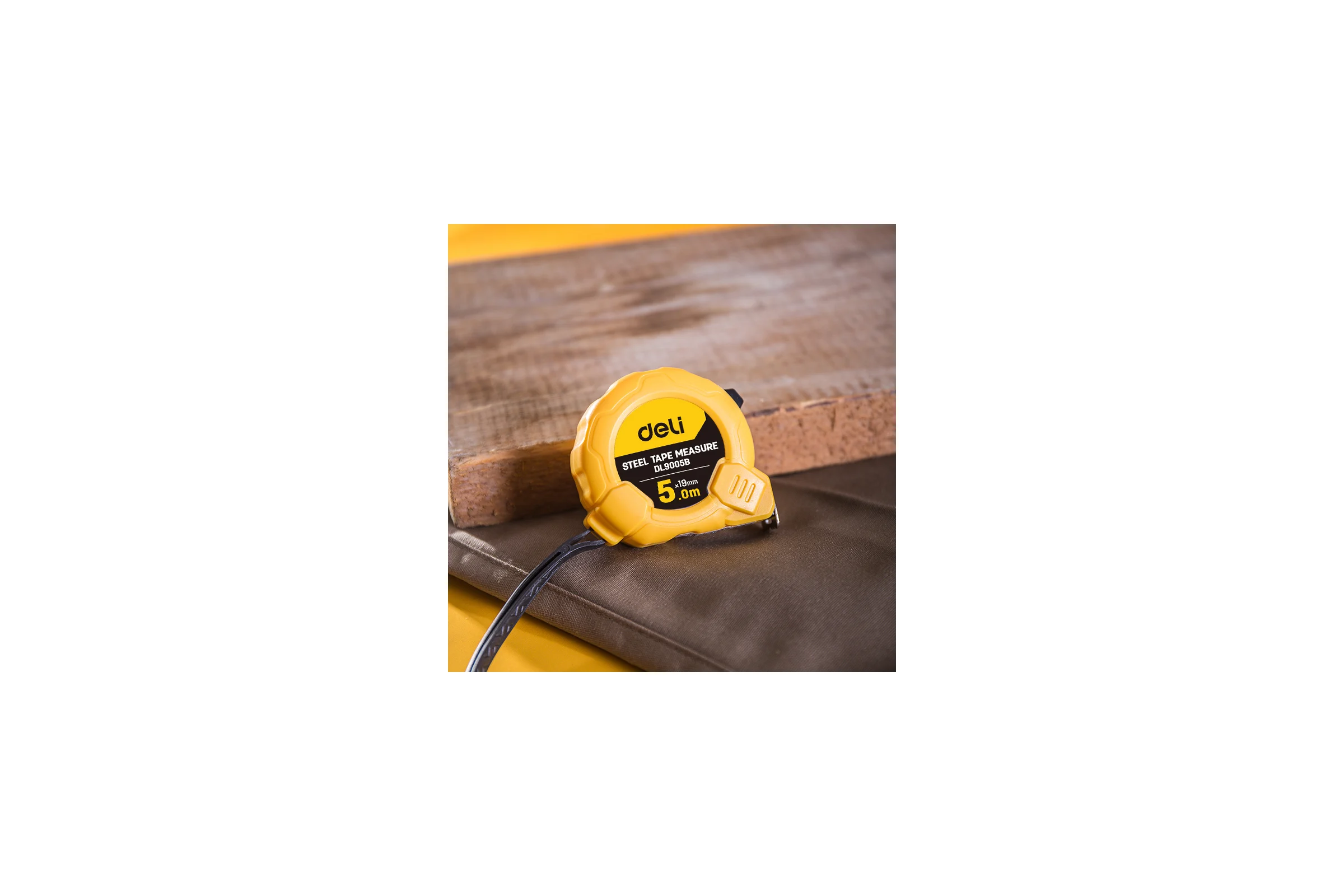 Рулетка DELI DL9005B 98279