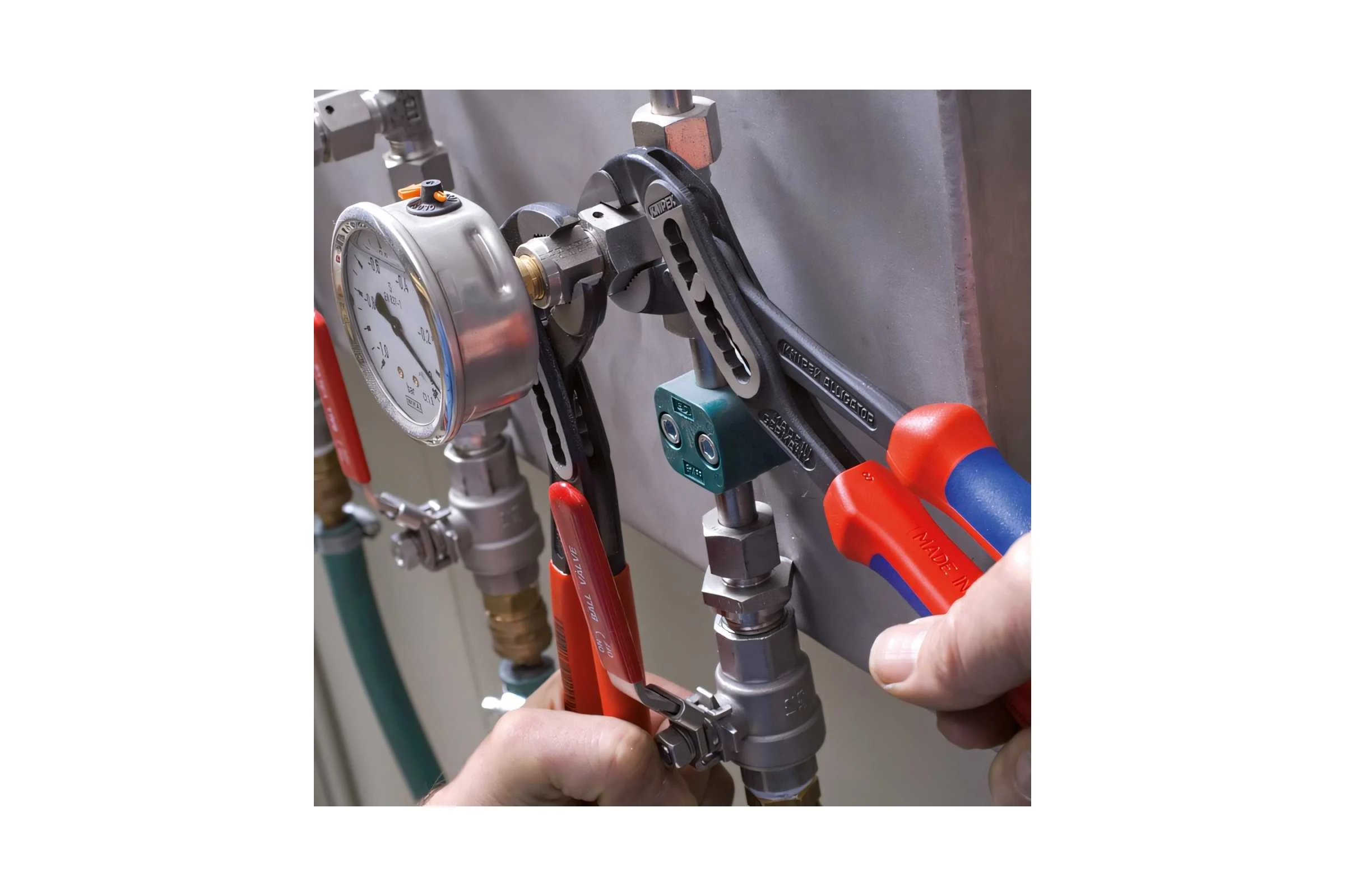 Переставной ключ Knipex Alligator KN-8802250