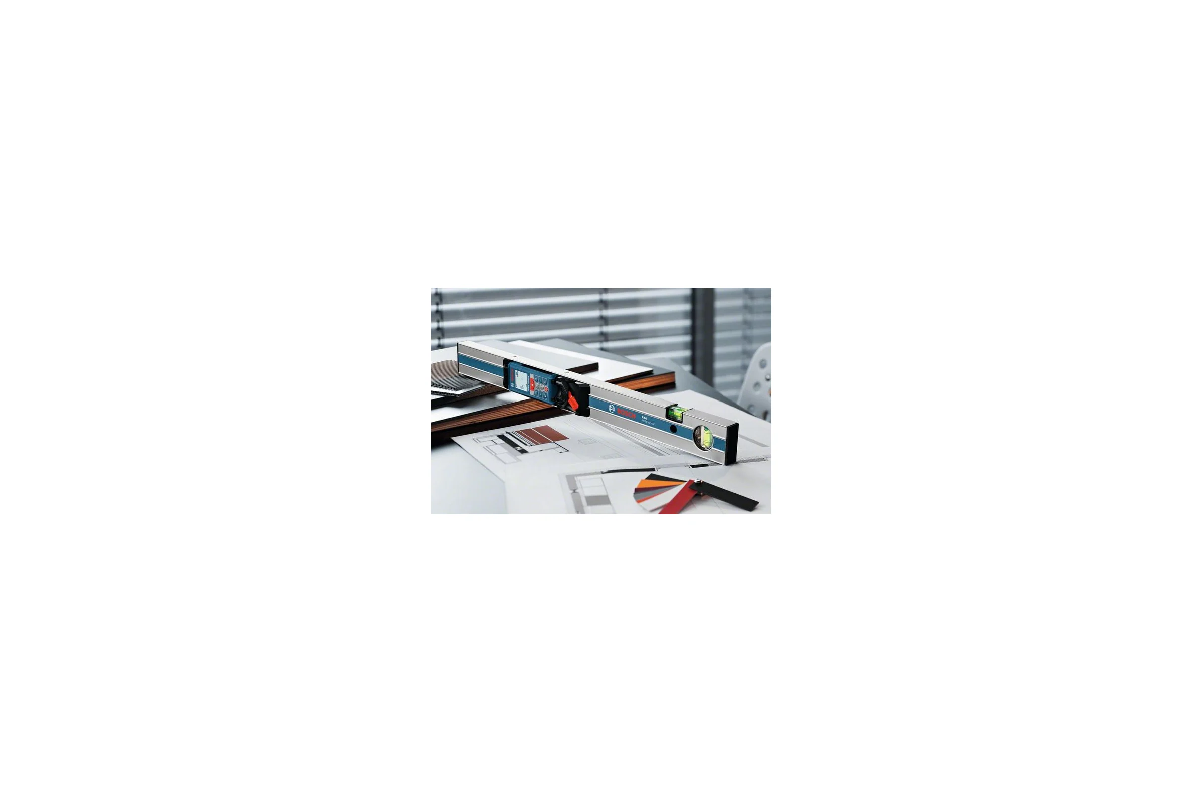 Шина направляющая R60 для лазерного дальномера GLM 80 Bosch 0601079000