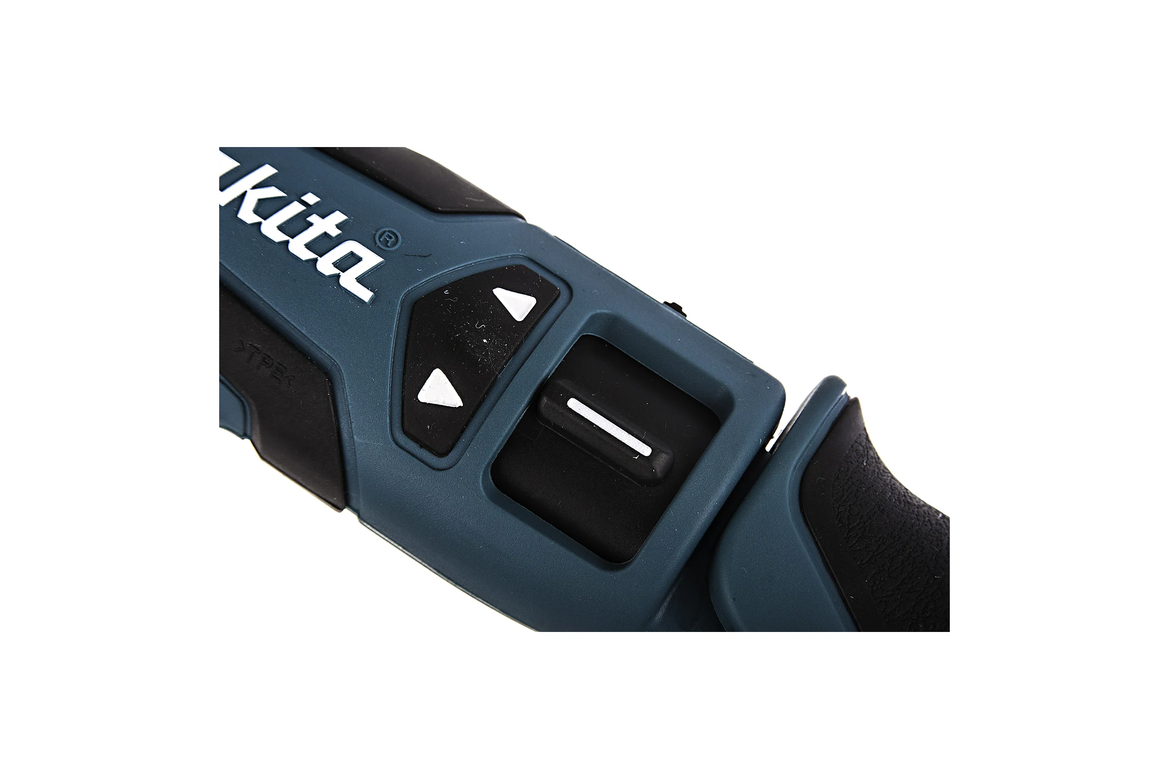Аккумуляторная отвертка Makita TD021DSE