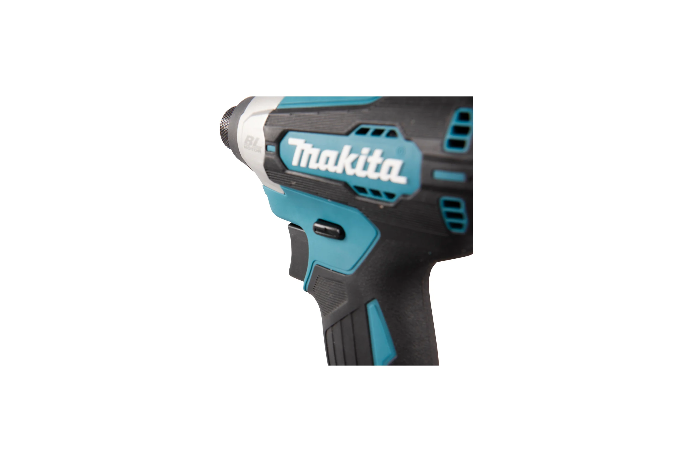 Аккумуляторный ударный шуруповерт Makita 18В, BL, XPT, Li-ion, 140 Нм, 2 скорости DTD157RTJ