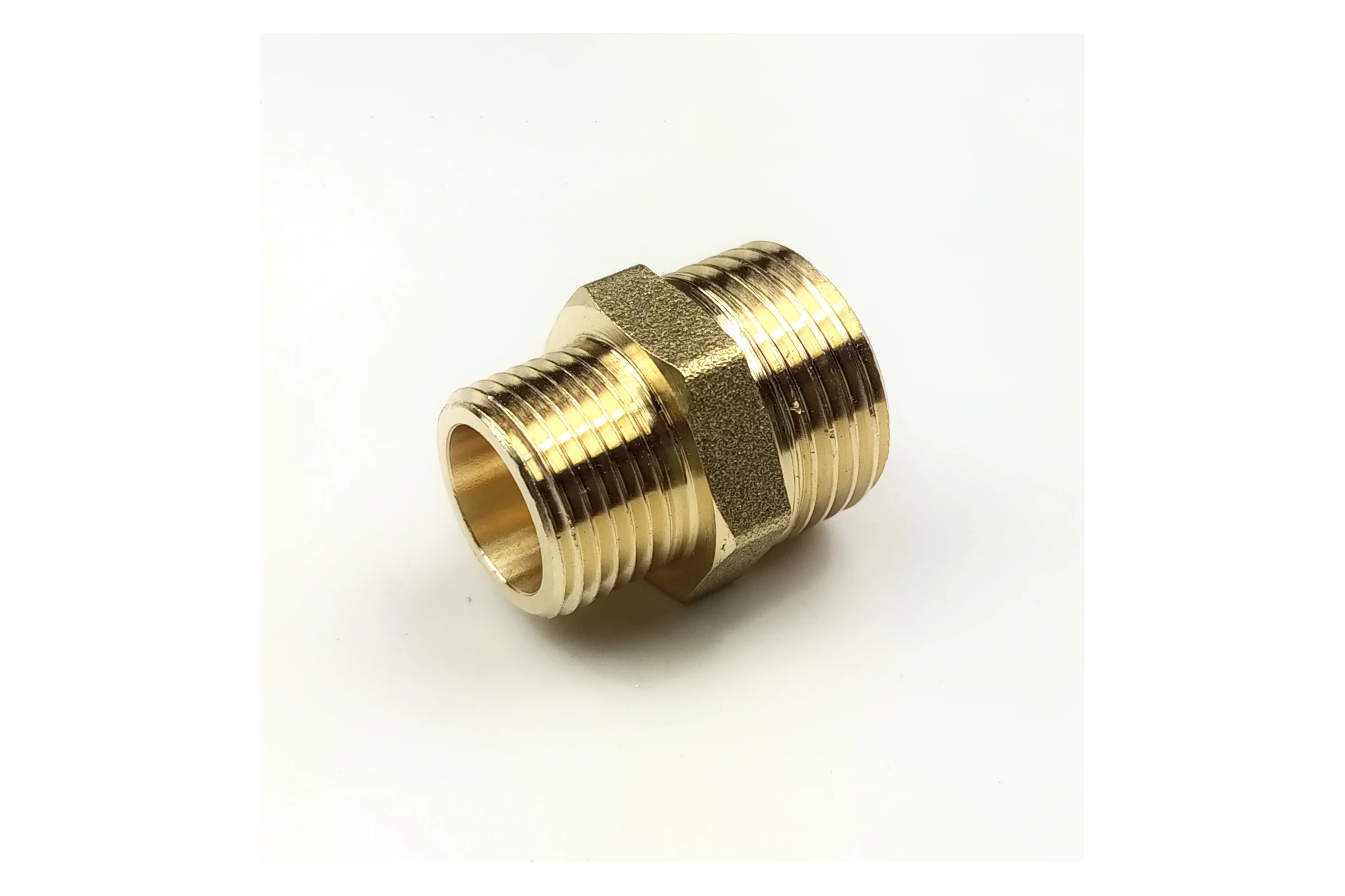 Ниппель Brassco редукционный G1/2 х G3/8 Standart 4961643