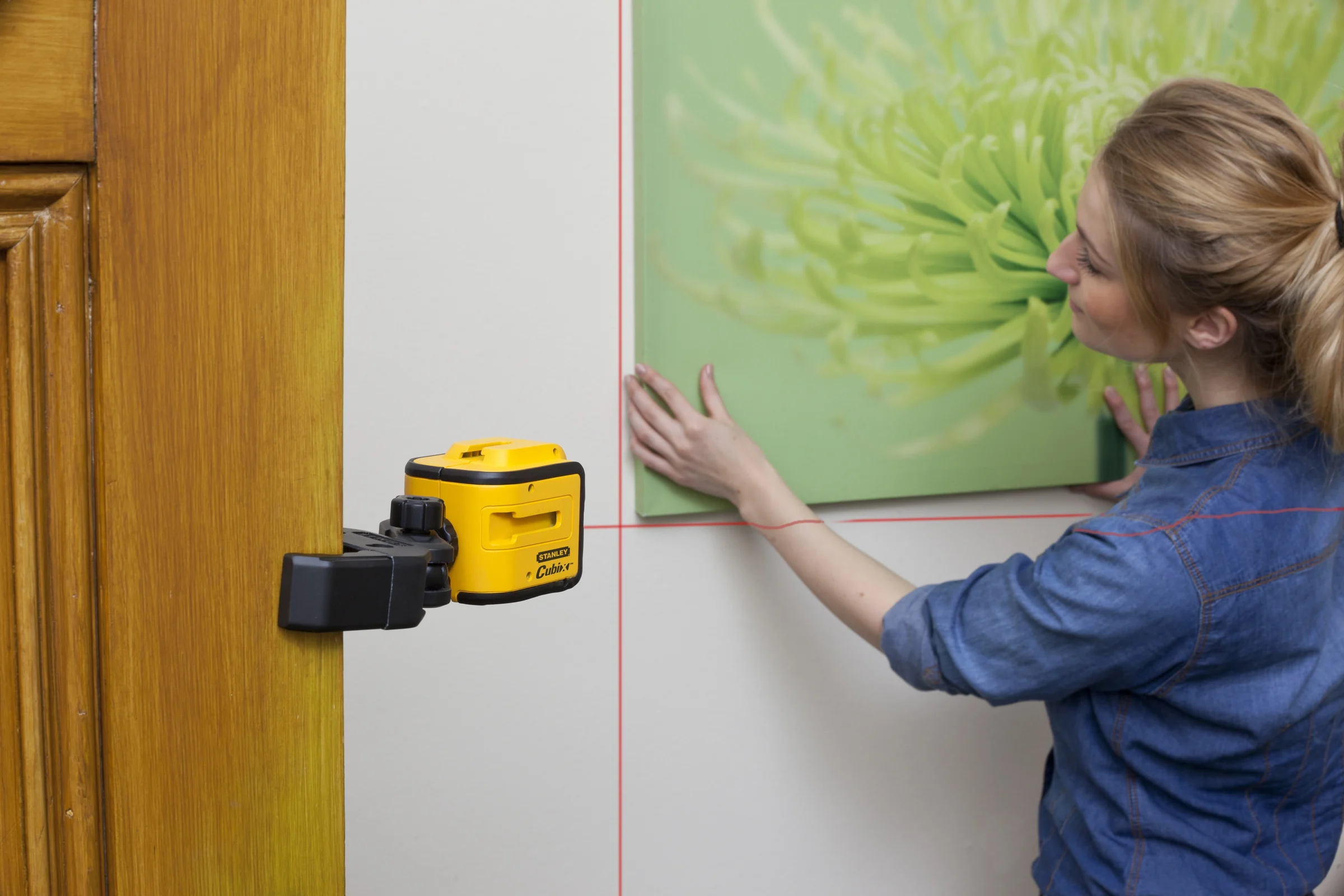 Лазерный построитель плоскостей STANLEY Cubix STHT1-77340