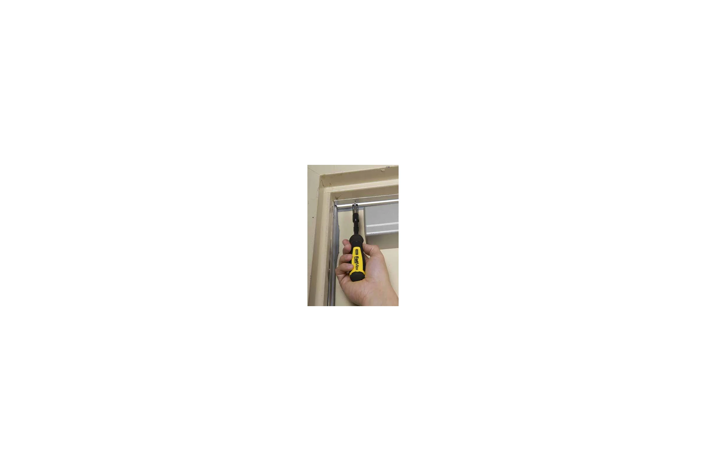Отвертка FatMax Clip-N-Grip в комплекте с 6-тью вставками STANLEY 9-69-188