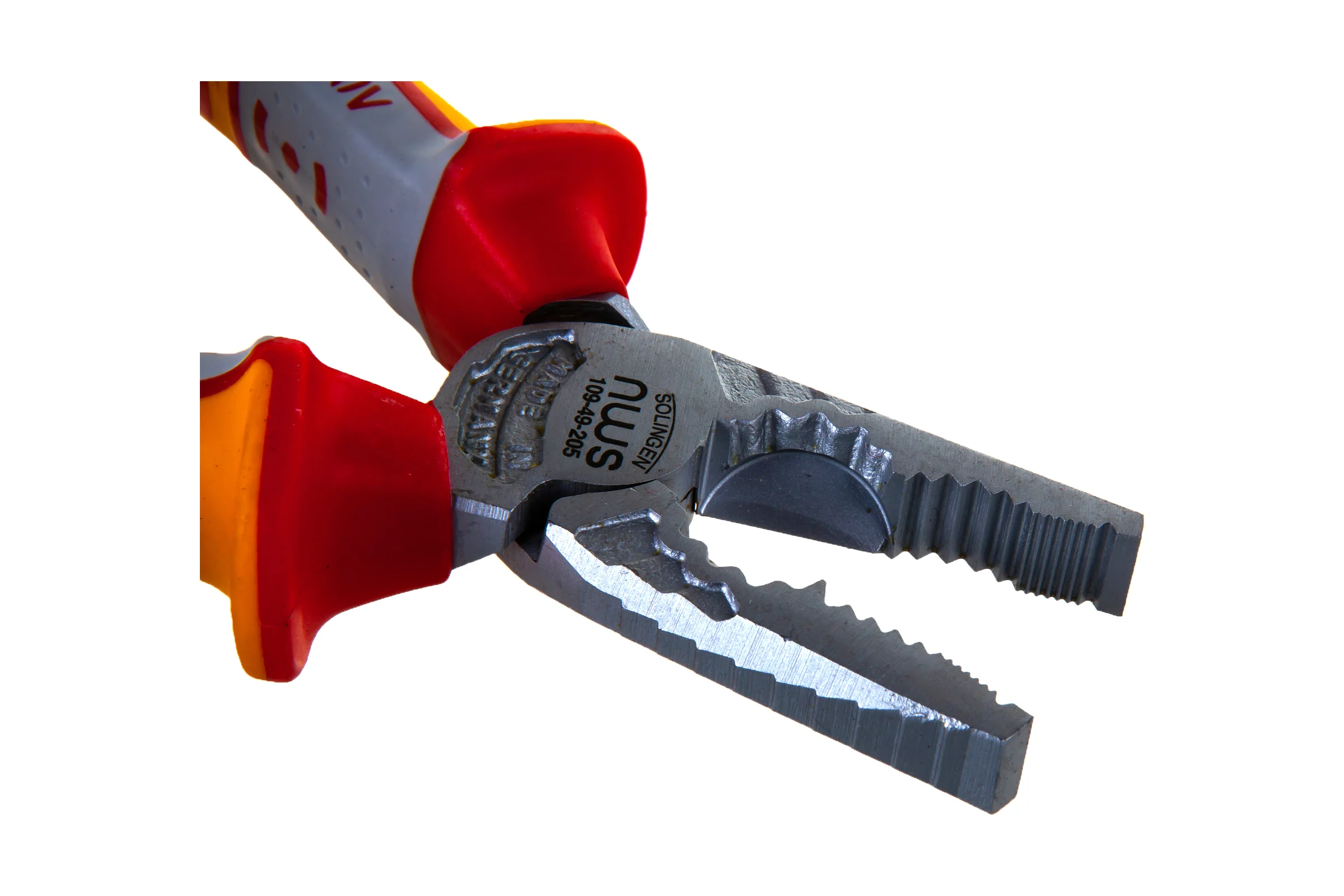 Диэлектрические пассатижи 205мм NWS CombiMax 109-49-VDE-205