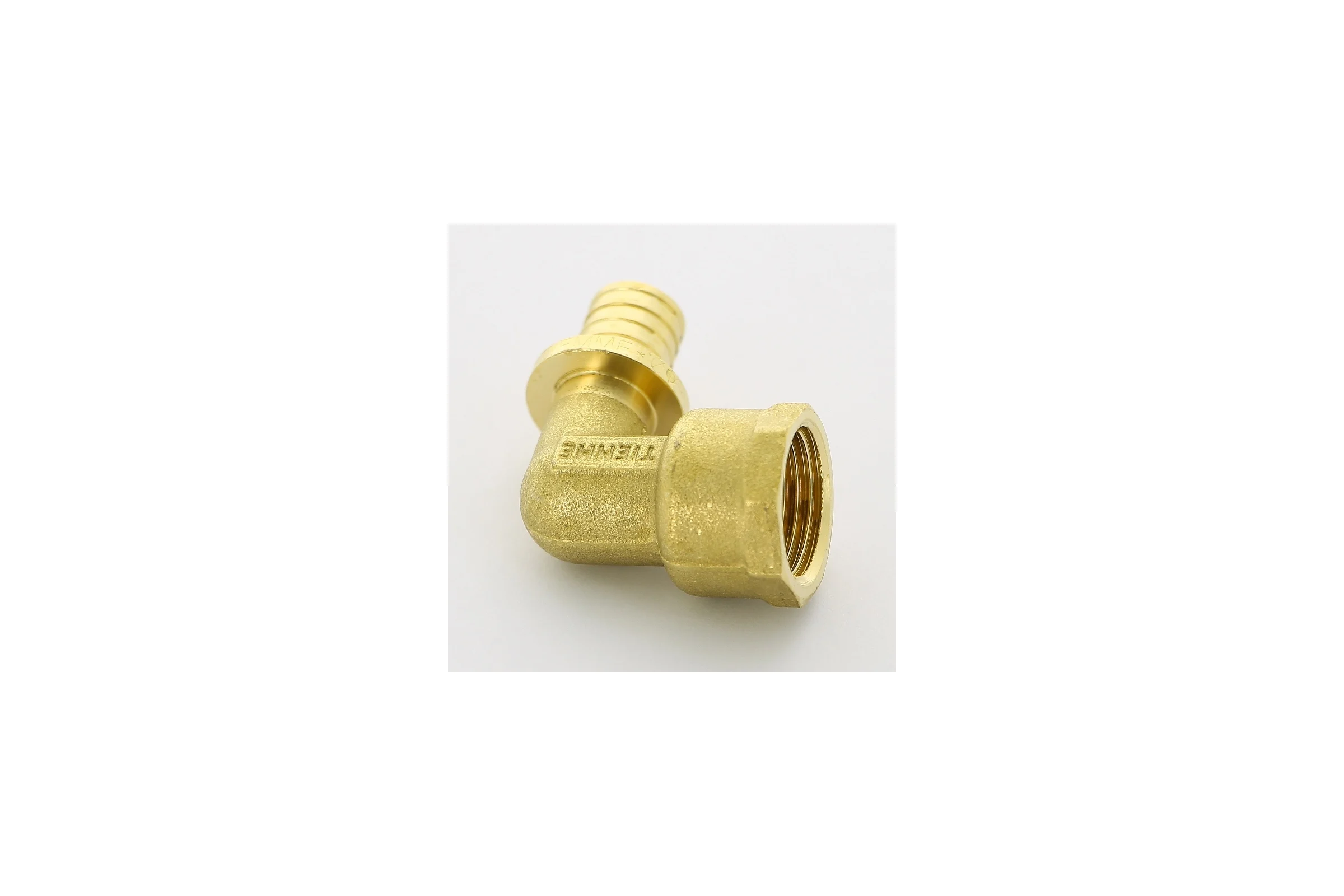 Аксиальный угол Uni-Fitt-В 16x1/2" 744G6200