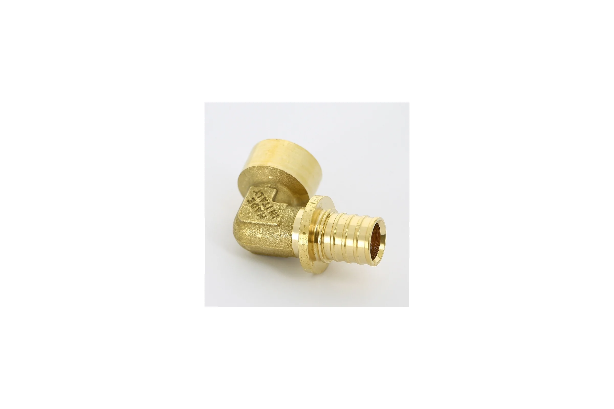 Аксиальный угол Uni-Fitt-В 20x1/2" 744G7200