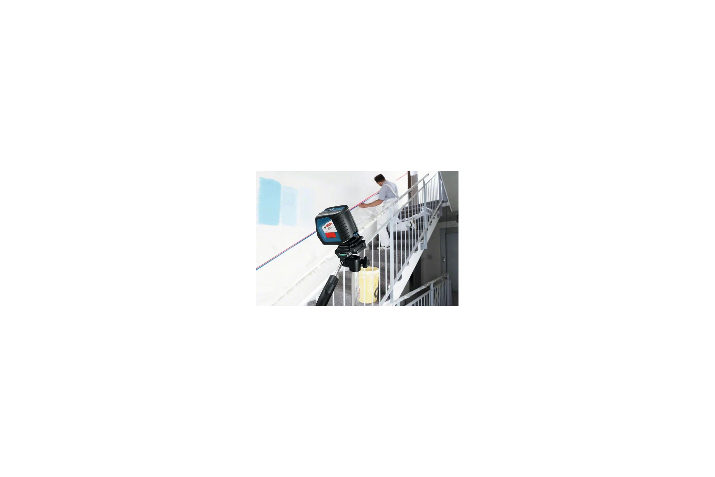 Линейный лазерный нивелир Bosch GLL 2-50 + BM1 новый + L-Boxx 0.601.063.108