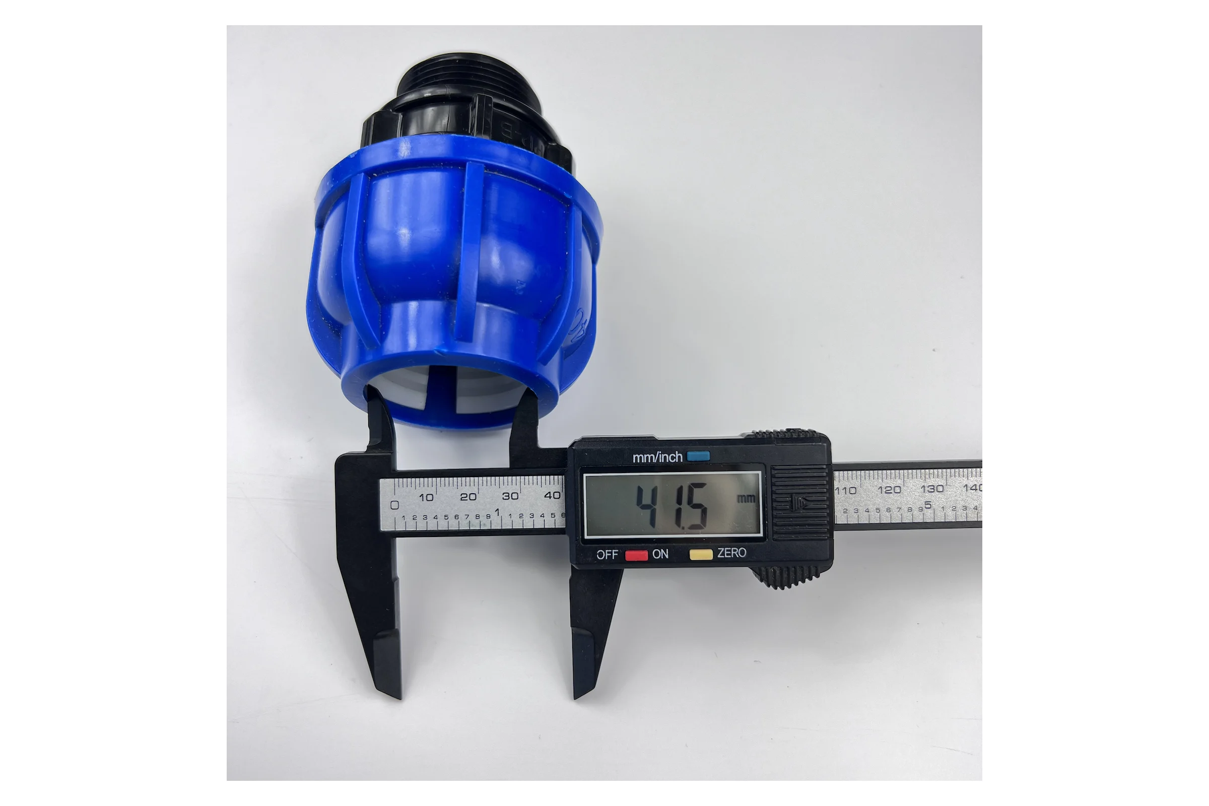 Муфта ПНД соединительная 40 - НР 1 1/4" Boutte 2229149