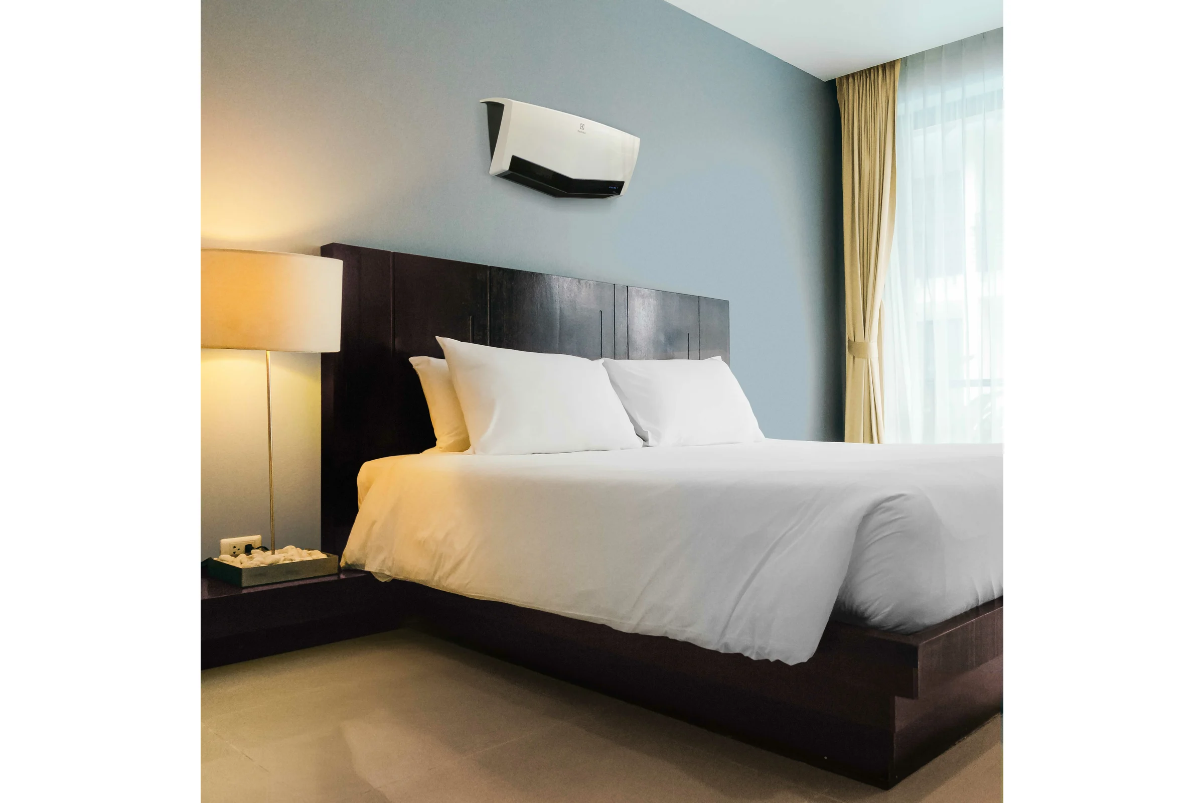 Настенный тепловентилятор Electrolux EFH/W - 7020 НС-1029007