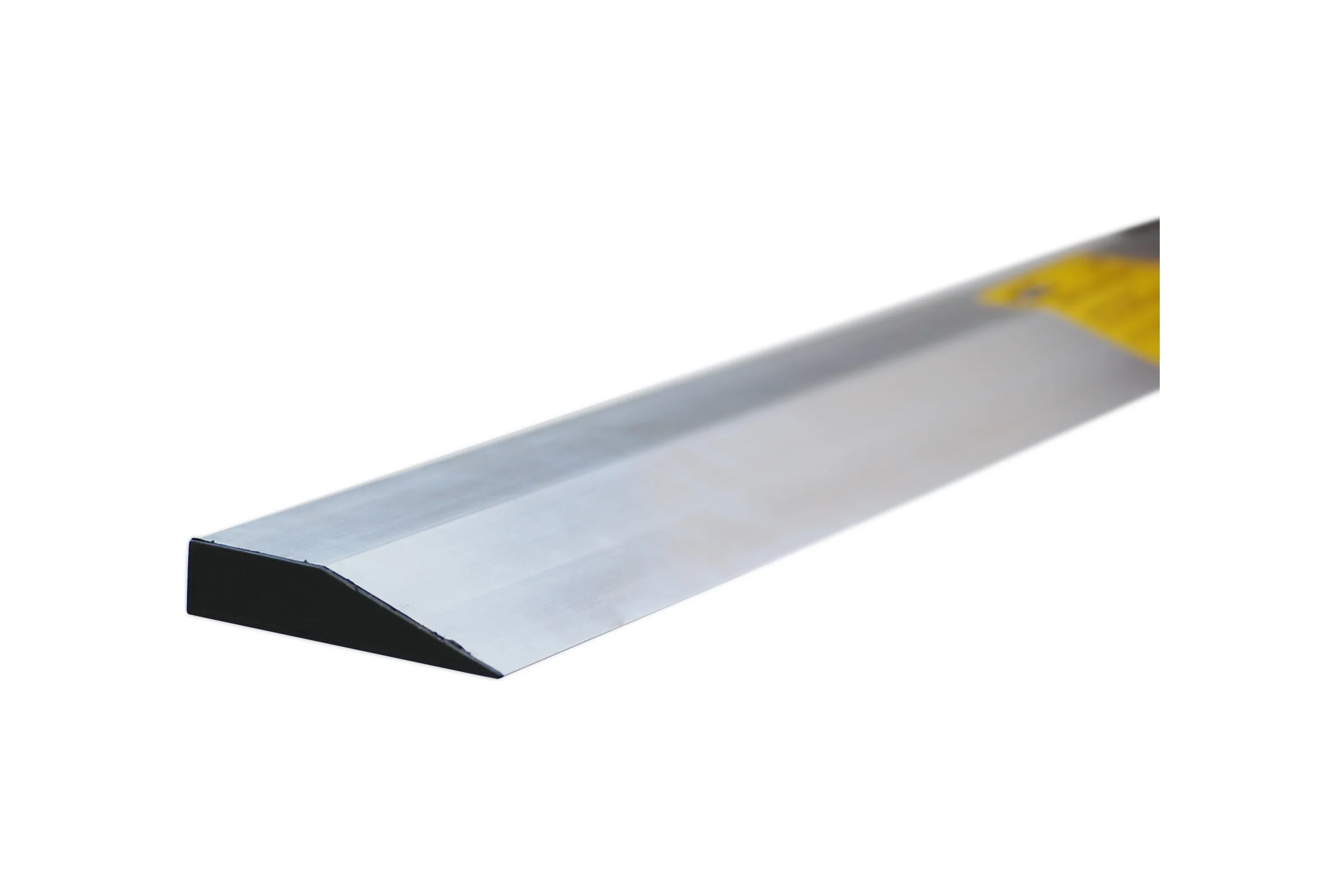 Алюминиевое правило Inforce PROFI 1 м 06-02-0001