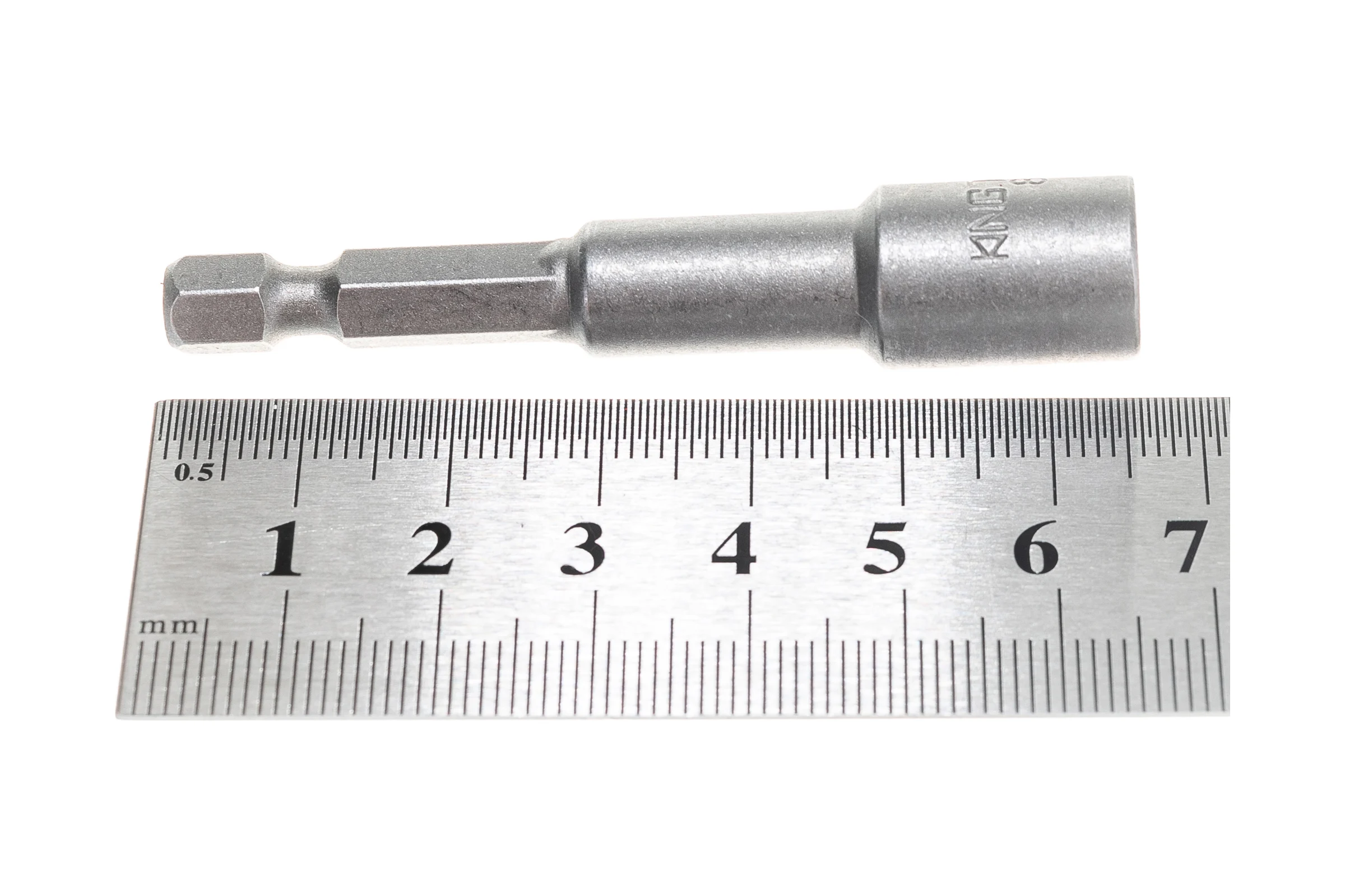 Головка для шуруповерта шестигранная 1/4", 8мм KING TONY 7616508M