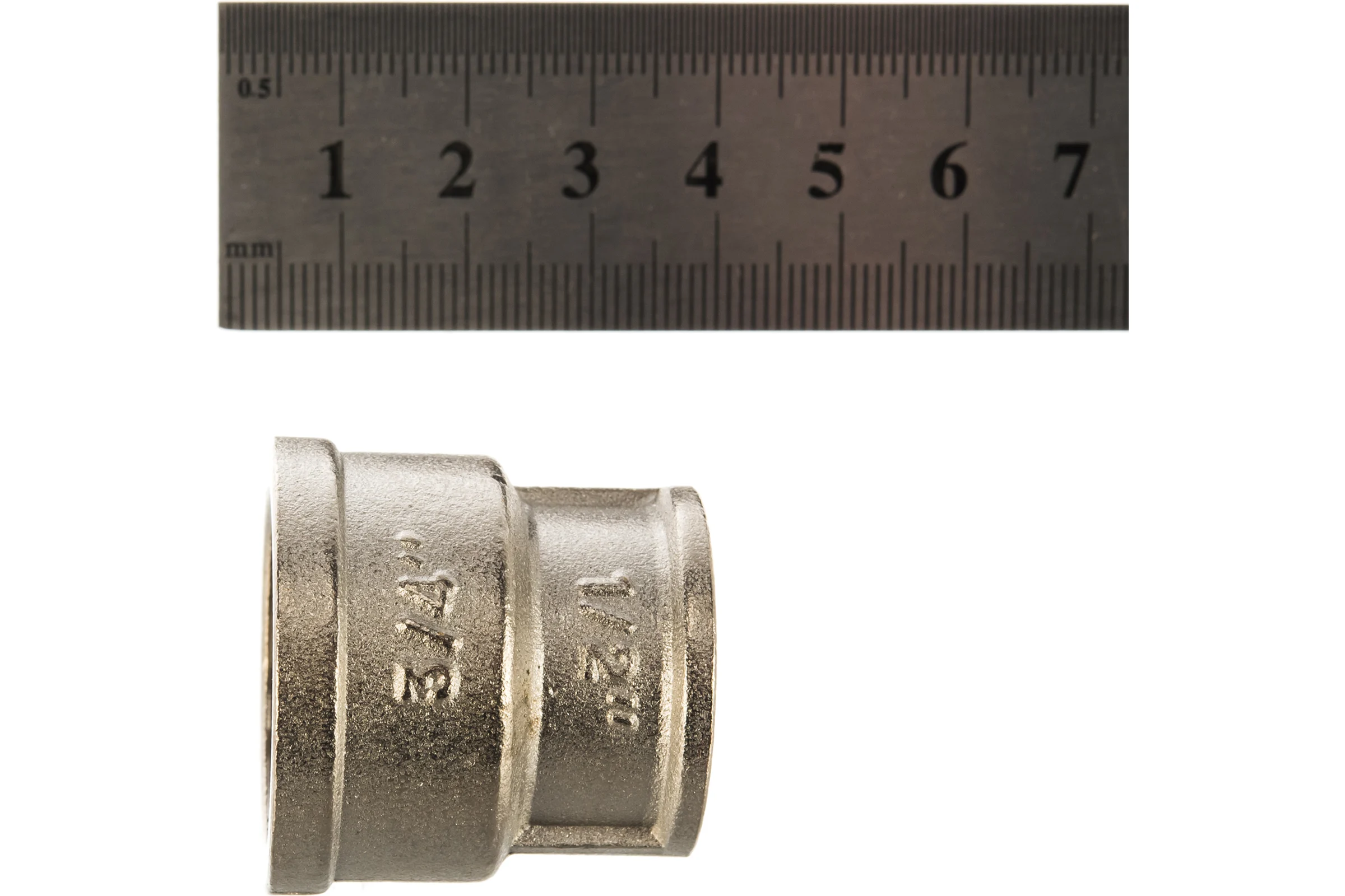 Переходная муфта Valtec 3/4"х1/2" внутренняя/внутренняя VTr.240.N.0504