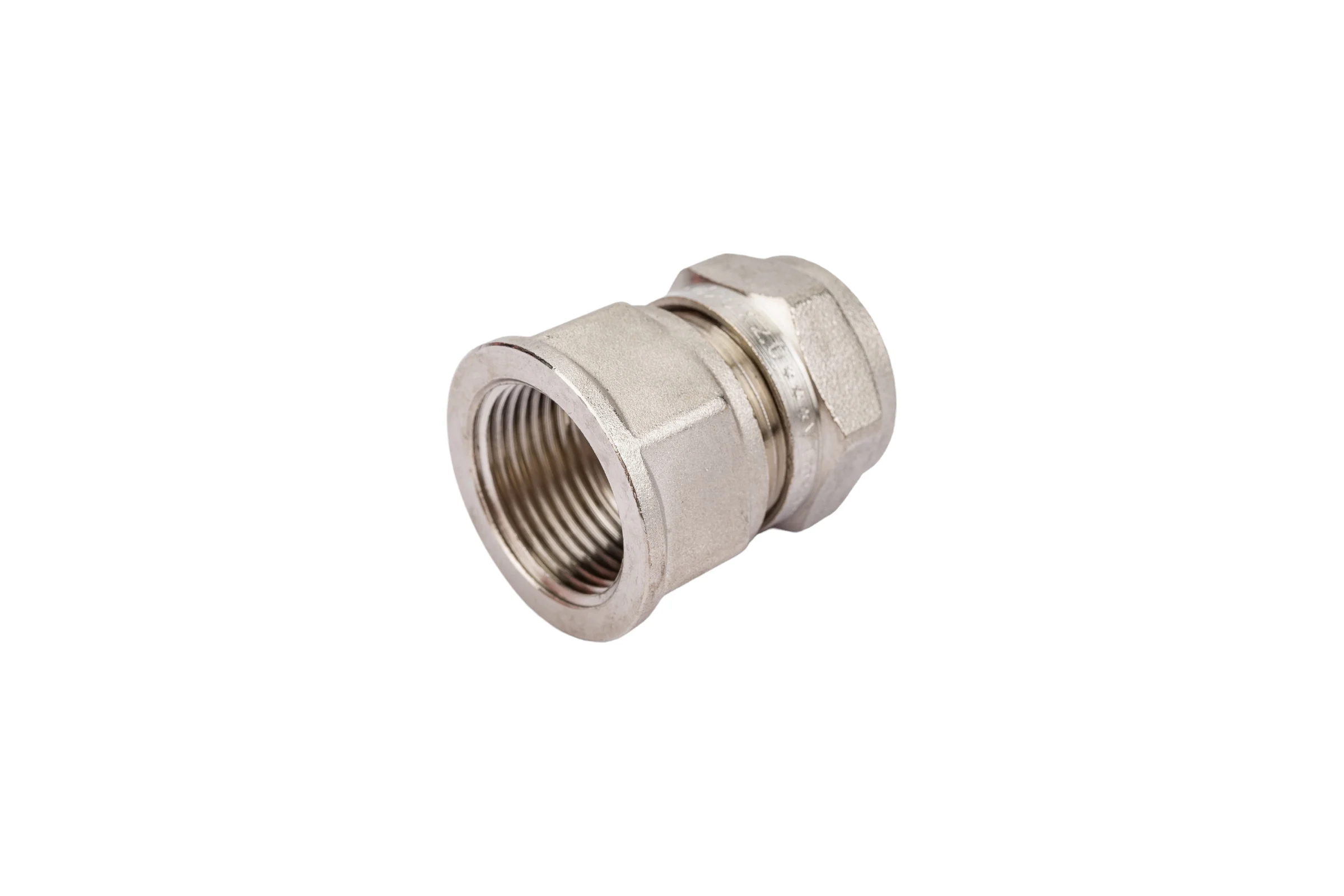 Фитинг 20х3/4"ВР Valtec VTm.302.N.002005