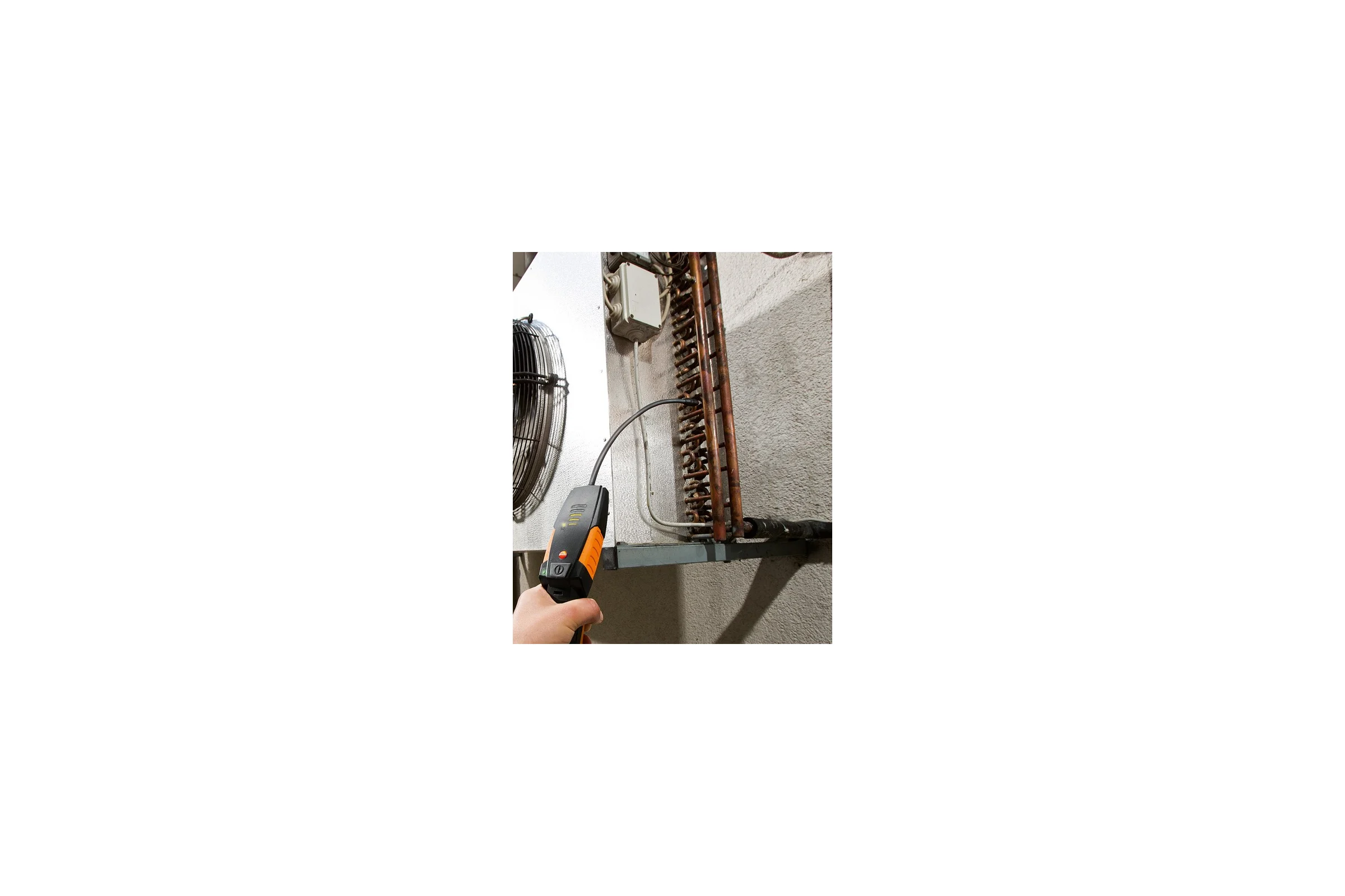 Течеискатель Testo 316-3 для CFC, HCFC, HFC с сенсором, в транспортировочном кейсе с протоколом калибровки, батарейками и фильтром 0563 3163