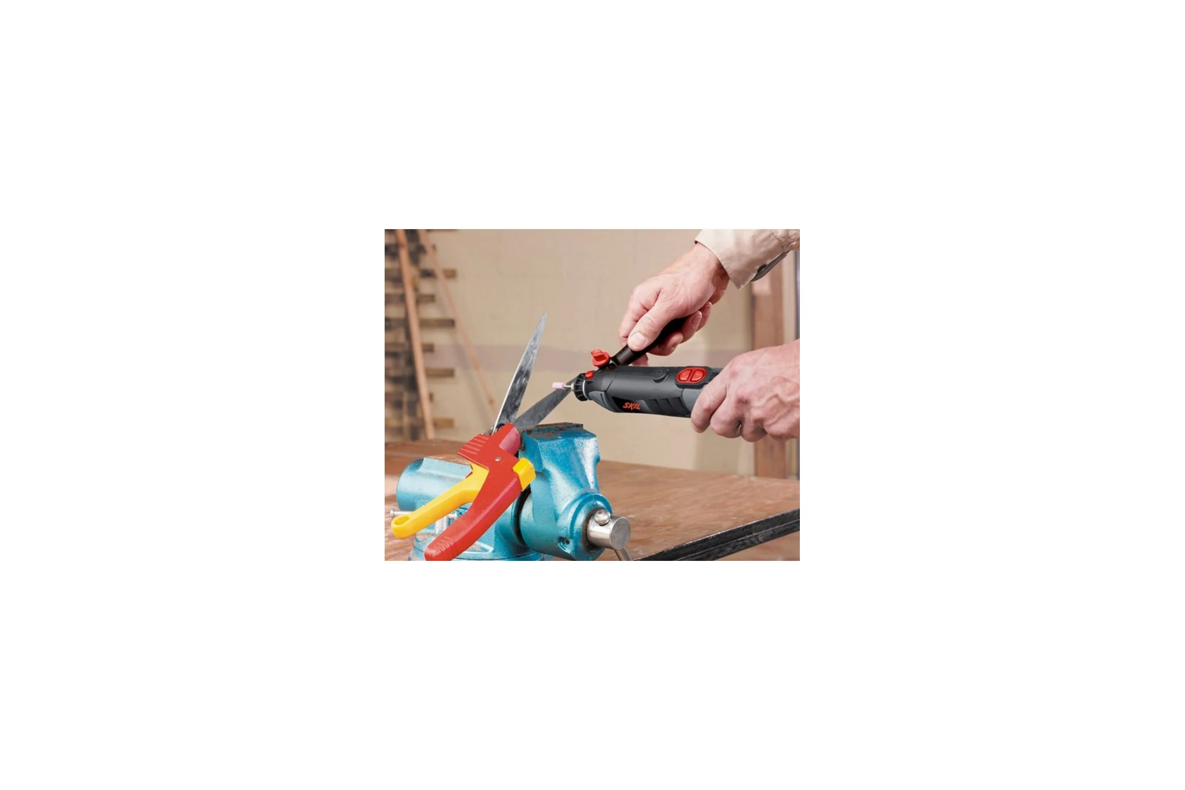 Прямая многоцелевая шлифмашина SKIL 1415LC F0151415LC