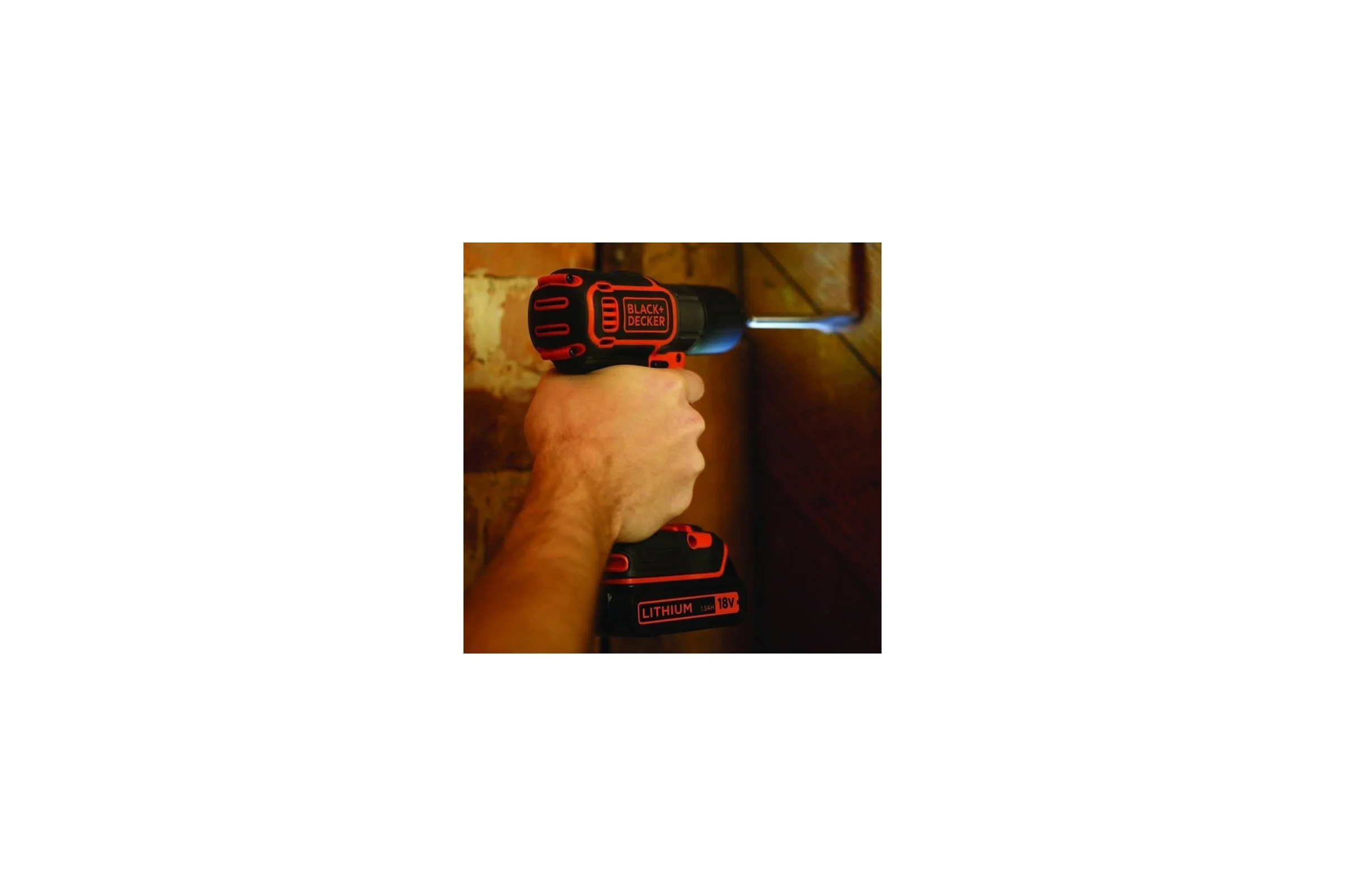 Аккумуляторная дрель-шуруповерт Black+Decker ASD18K