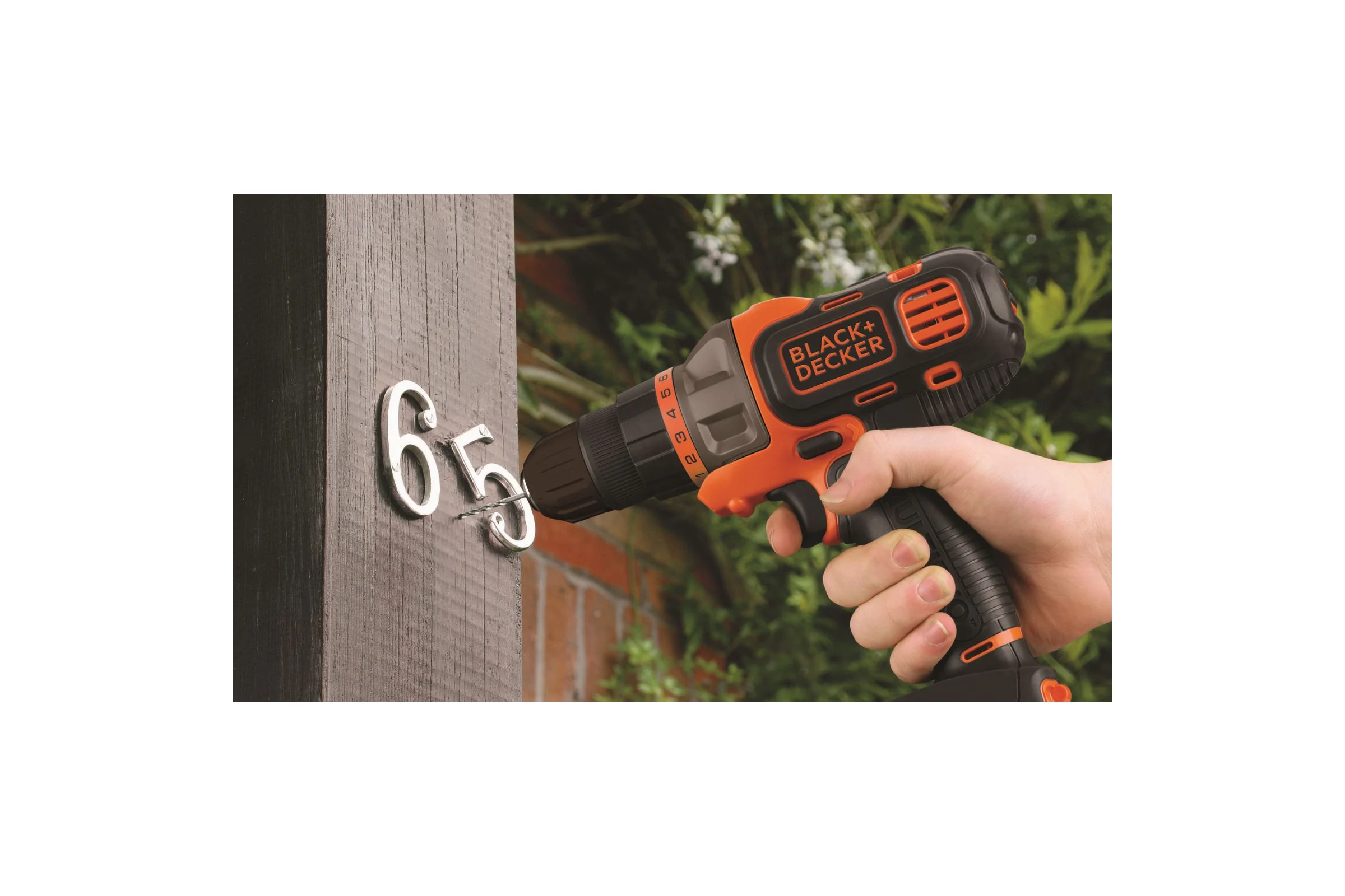 Многофункциональный аккумуляторный инструмент Black+Decker MultiEvo MT218K